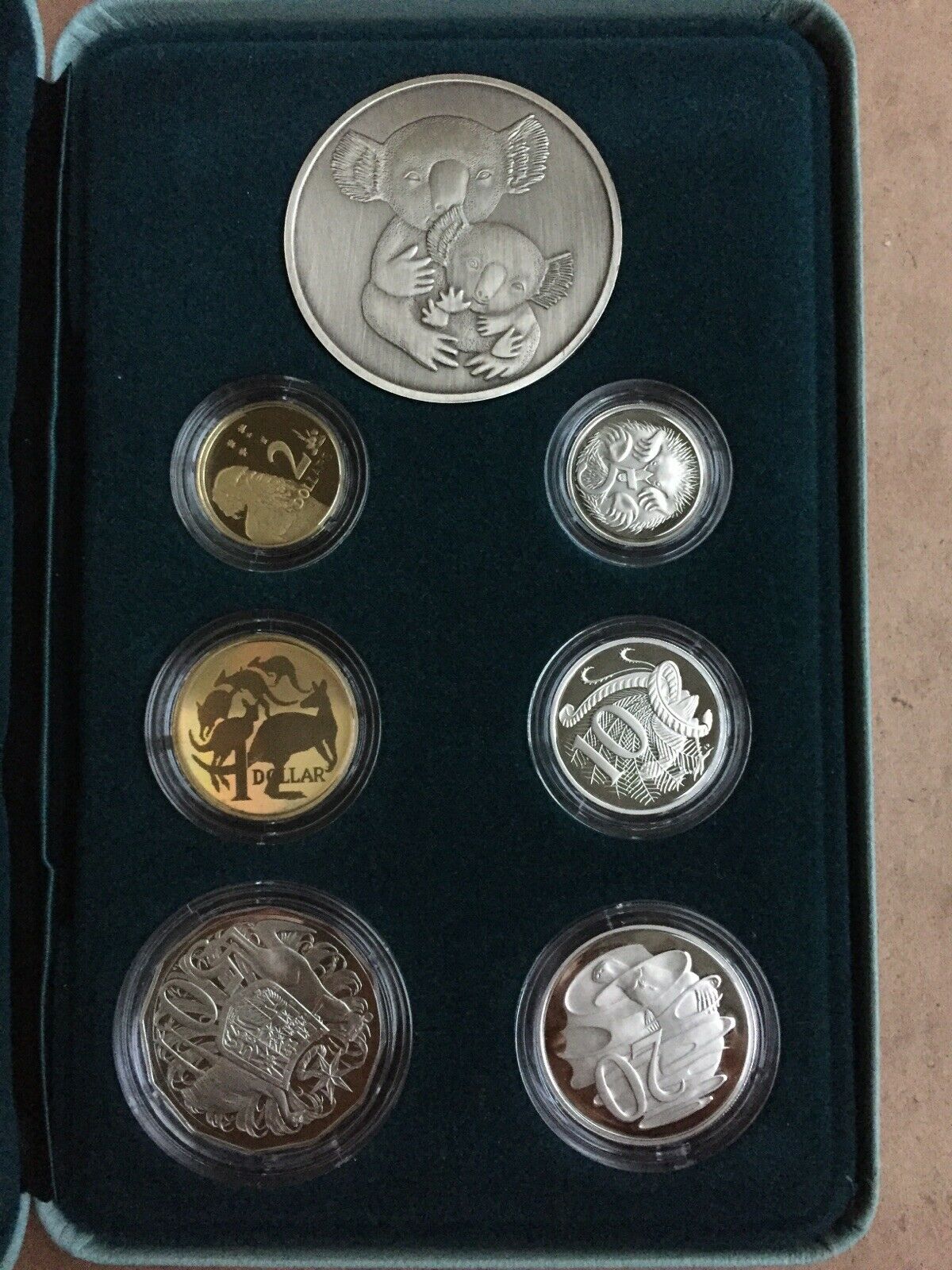 Australia 2004 Royal Australian Mint Baby Proof Coin Set - Image 3