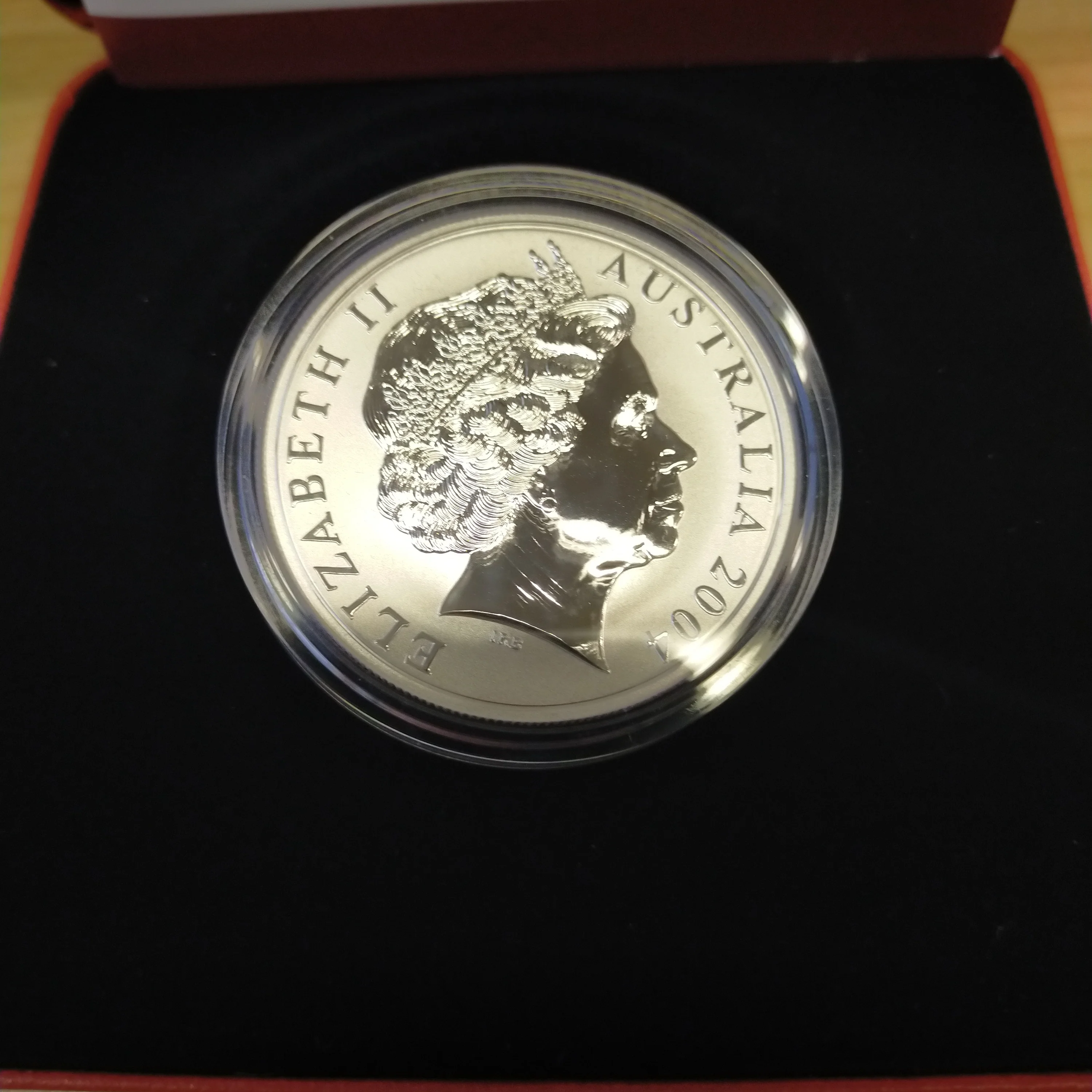 Australia 2004 Royal Australian Mint $1 Kangaroo Gold Plated Silver Proof Coin - Image 3