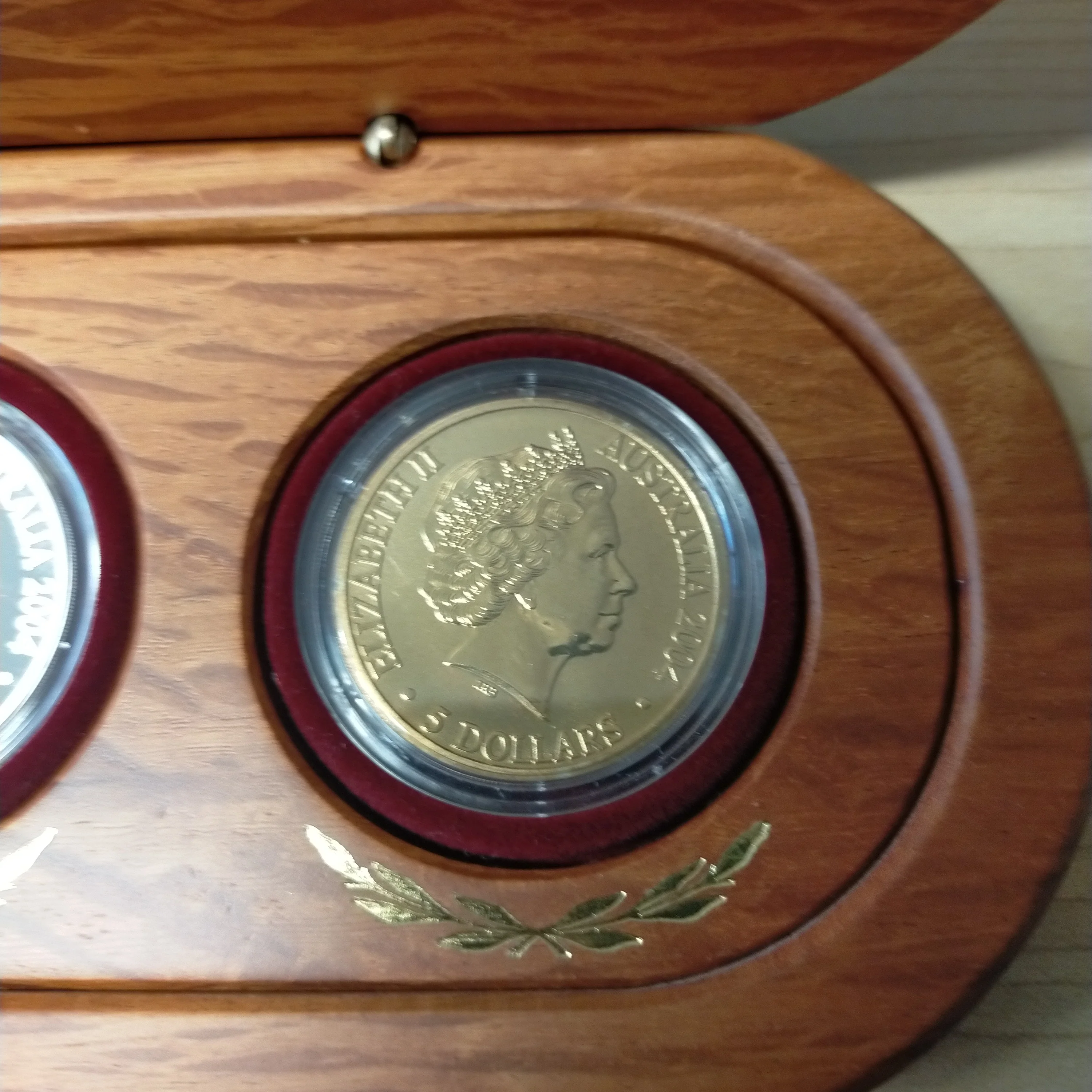 Australia 2004 The Journey Continues Sydney To Athens Three Coin Set - Image 8