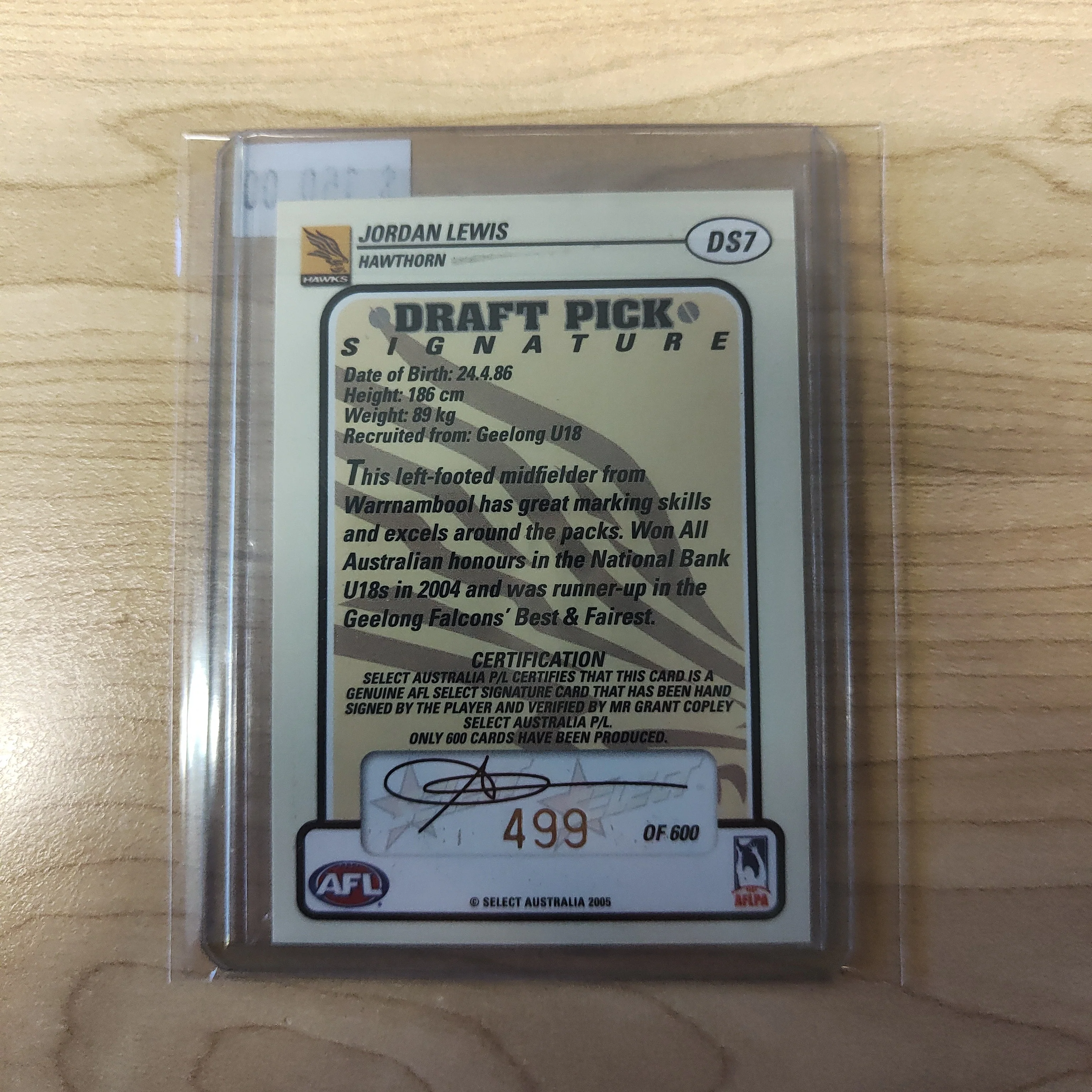 2005 Select Tradition Draft Pick Signature Jordan Lewis Hawthorn No.499/600 - Image 2