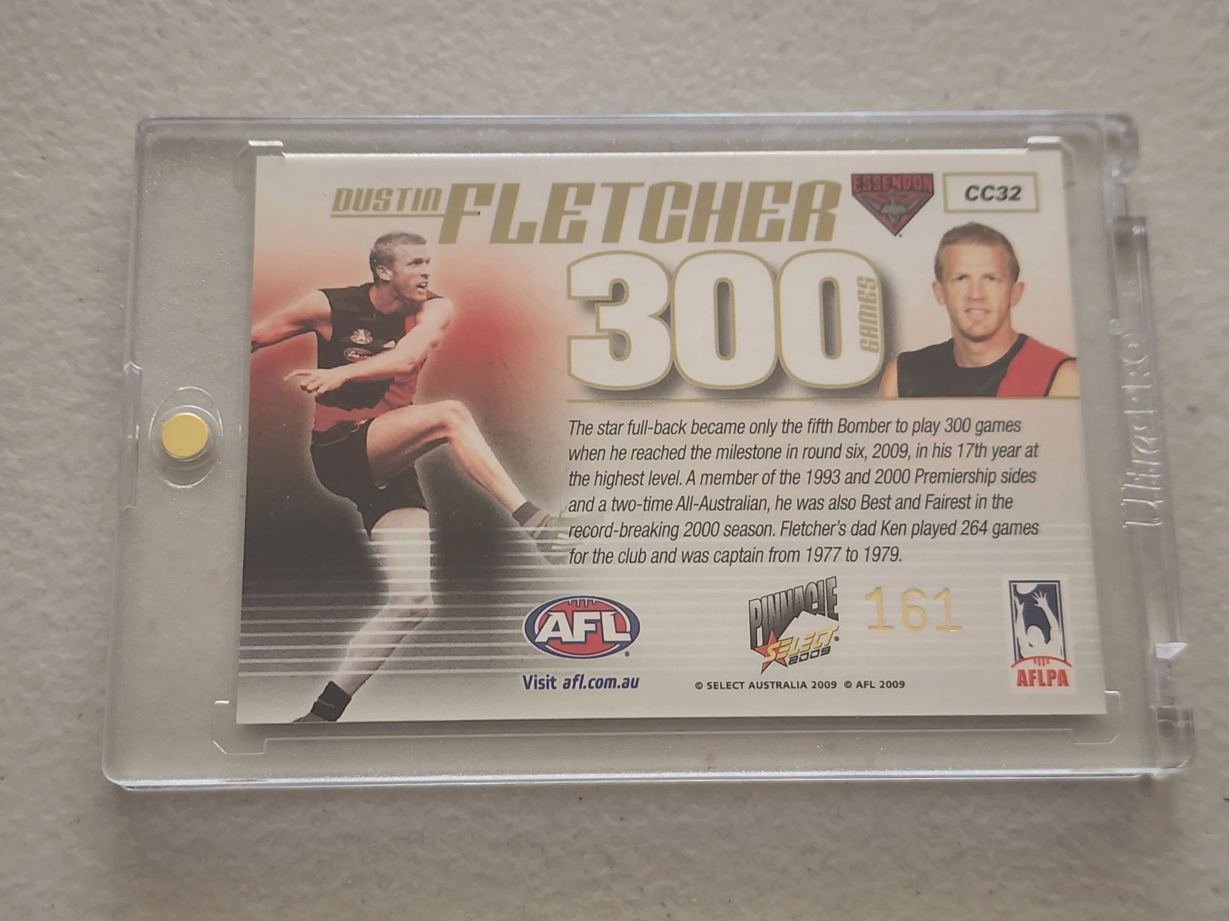 2009 AFL Select Pinnacle 300 games Dustin Fletcher Essendon #161 CC32 - Image 2