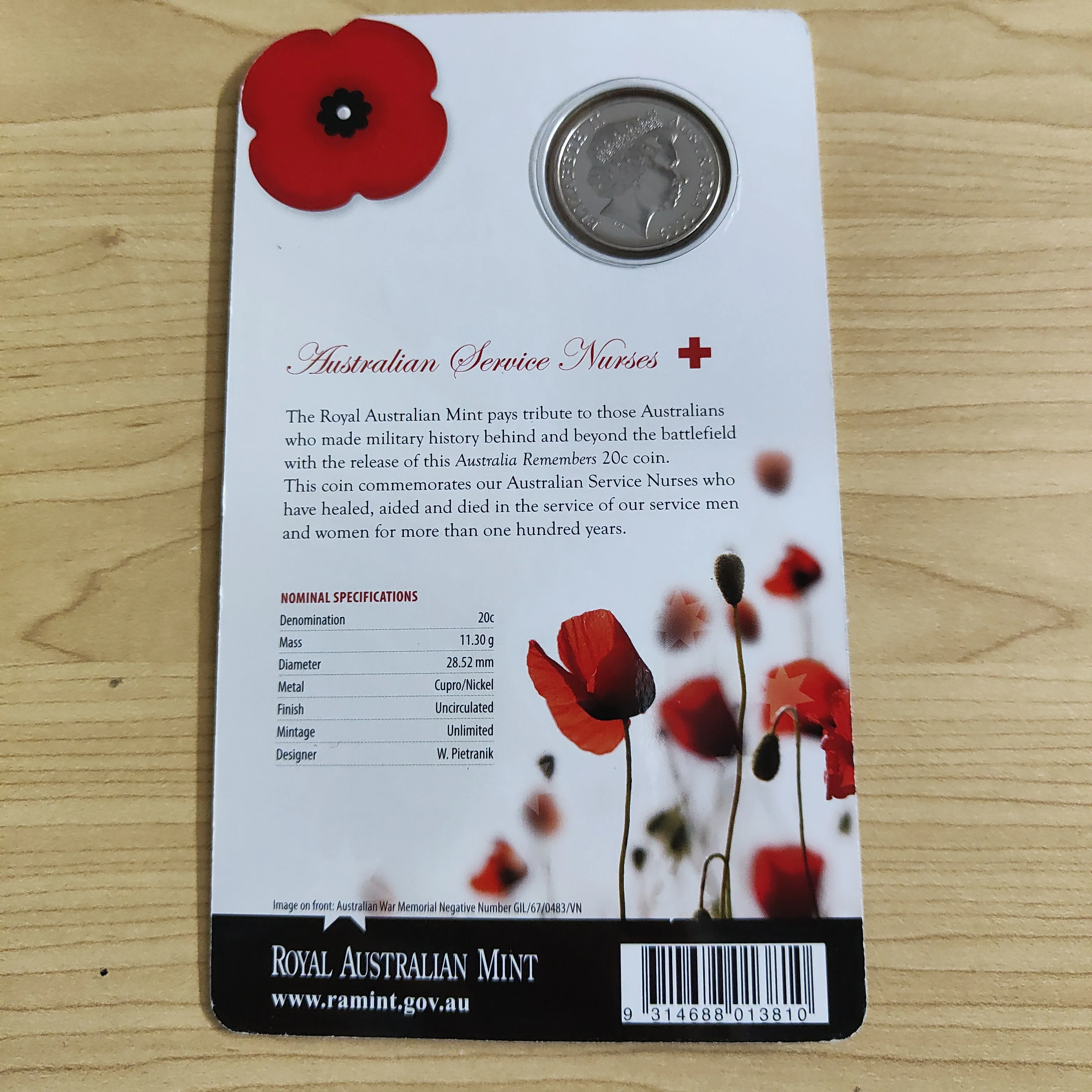 2009 Australia Remembers Australian Service Nurses 20c Uncirculated Carded Coin - Image 2