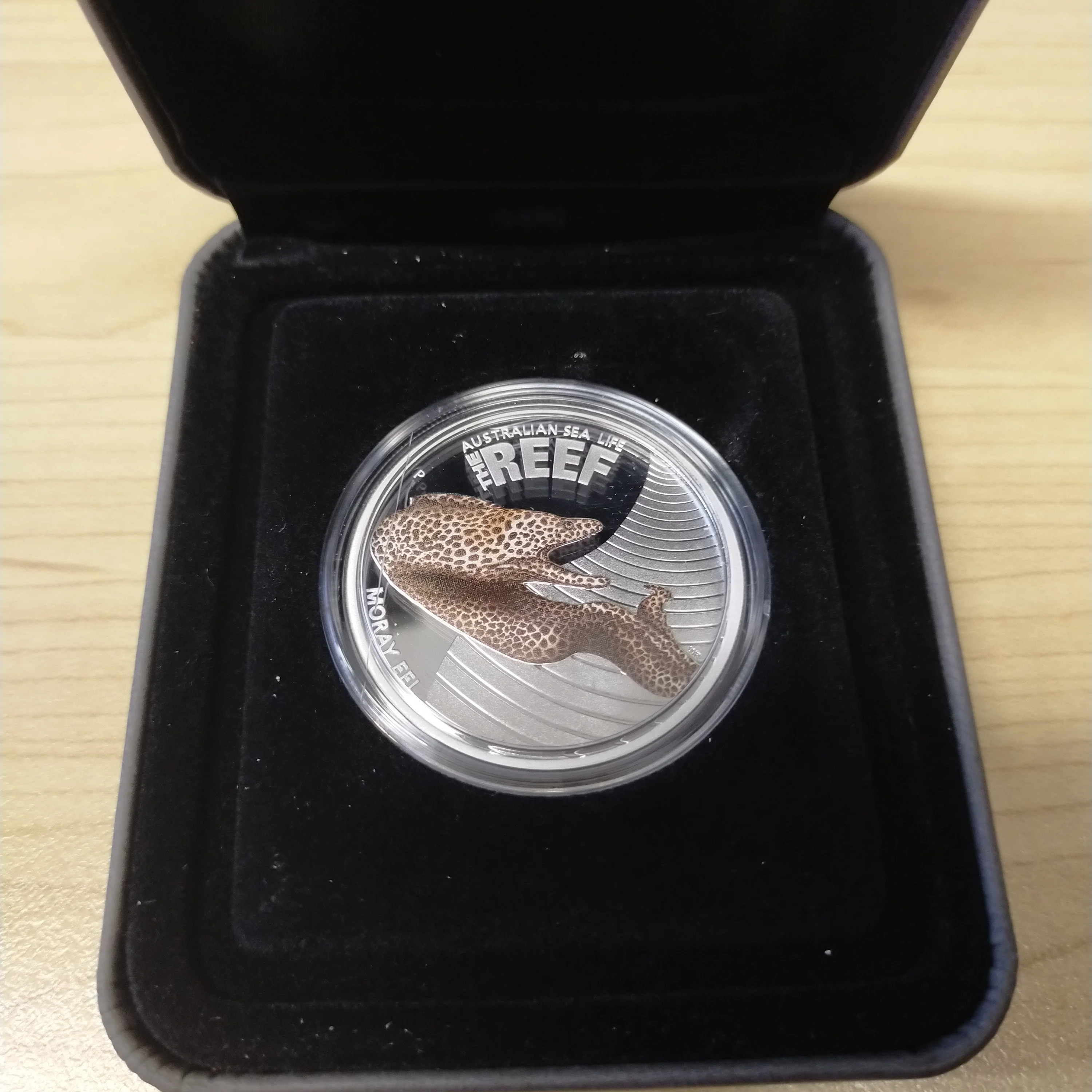 Australia 2009 Perth Mint Australian Sea Life The Reef Series 1 Set of 5 1/2oz Silver Coins - Image 6