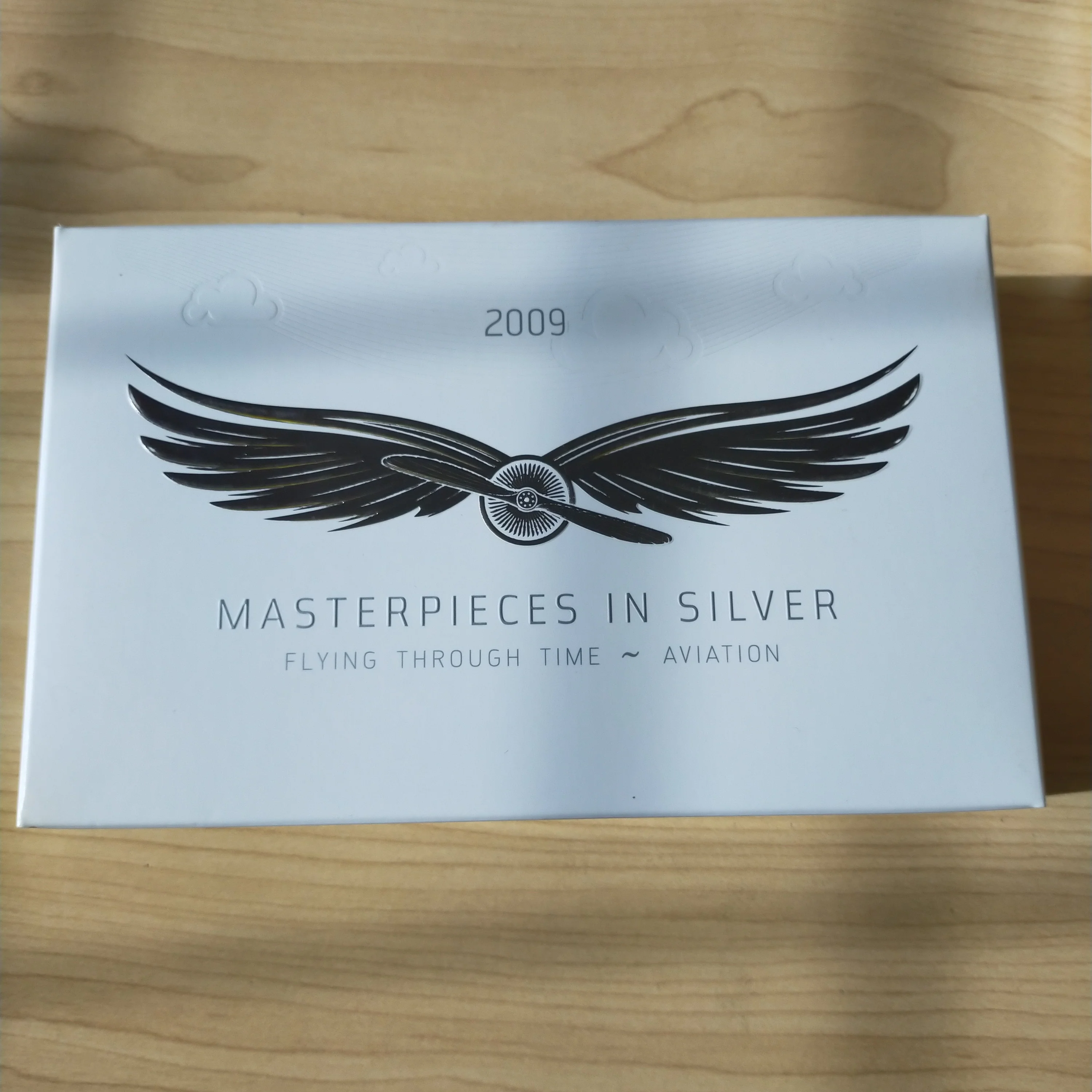 Australia 2009 Royal Australian Mint Masterpieces In Silver Flying Through Time Aviation 2 Coin Set With Stand - Image 3