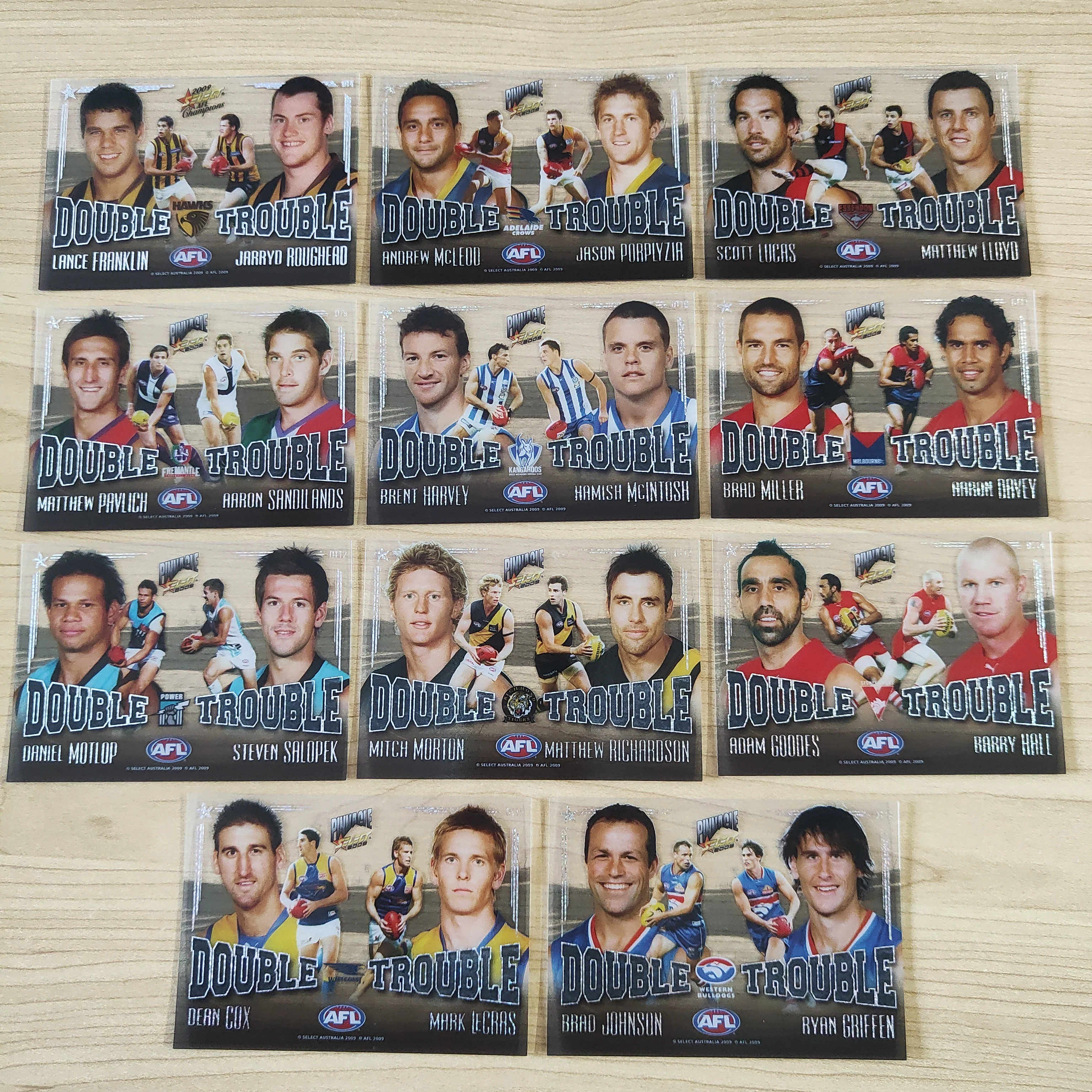 2009 Select Pinnacle Double Trouble Part Set of 11 Football Cards