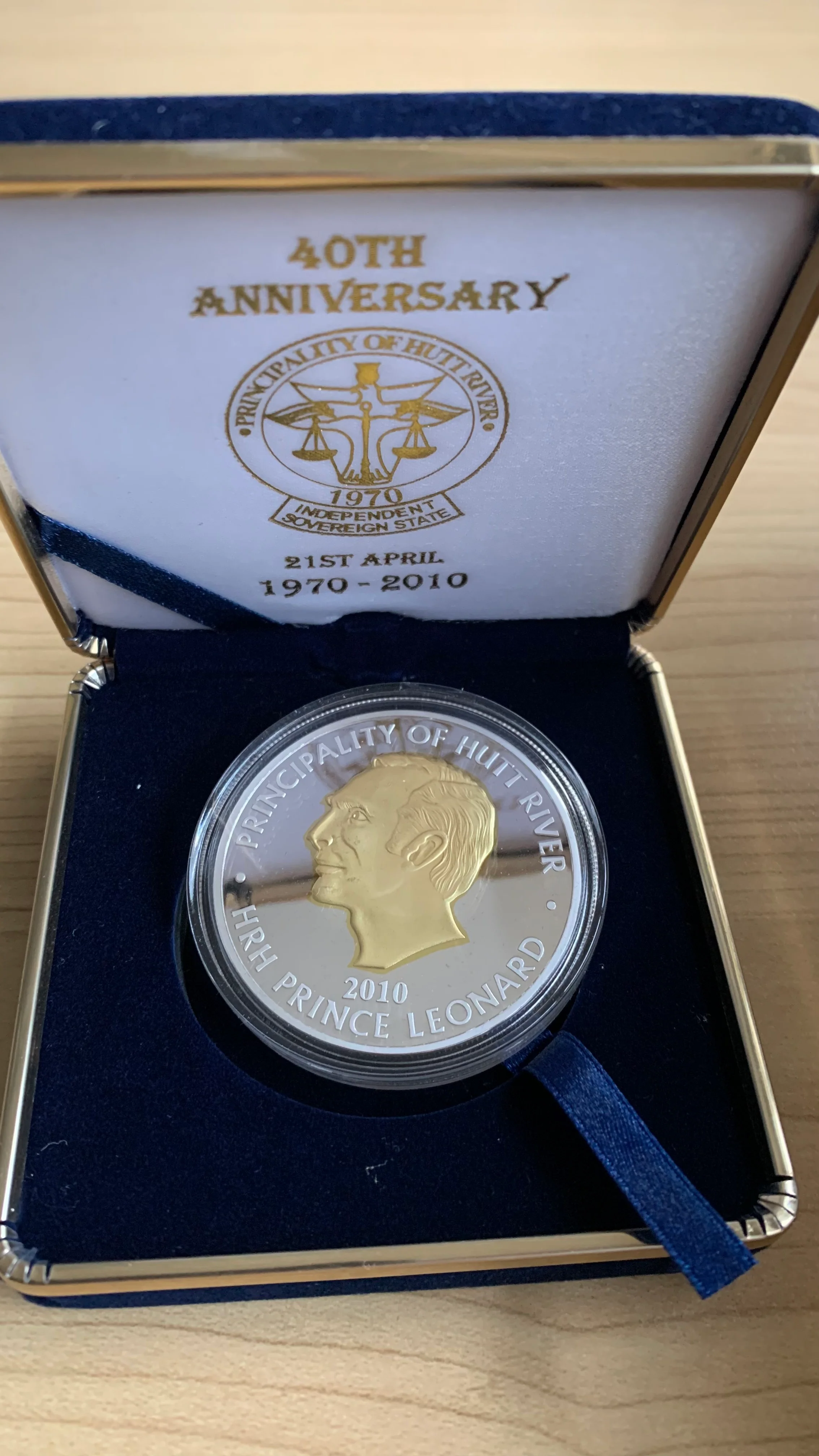 Australia Hutt River Province 2010 $30 Fortieth Anniversary Proof - Image 2