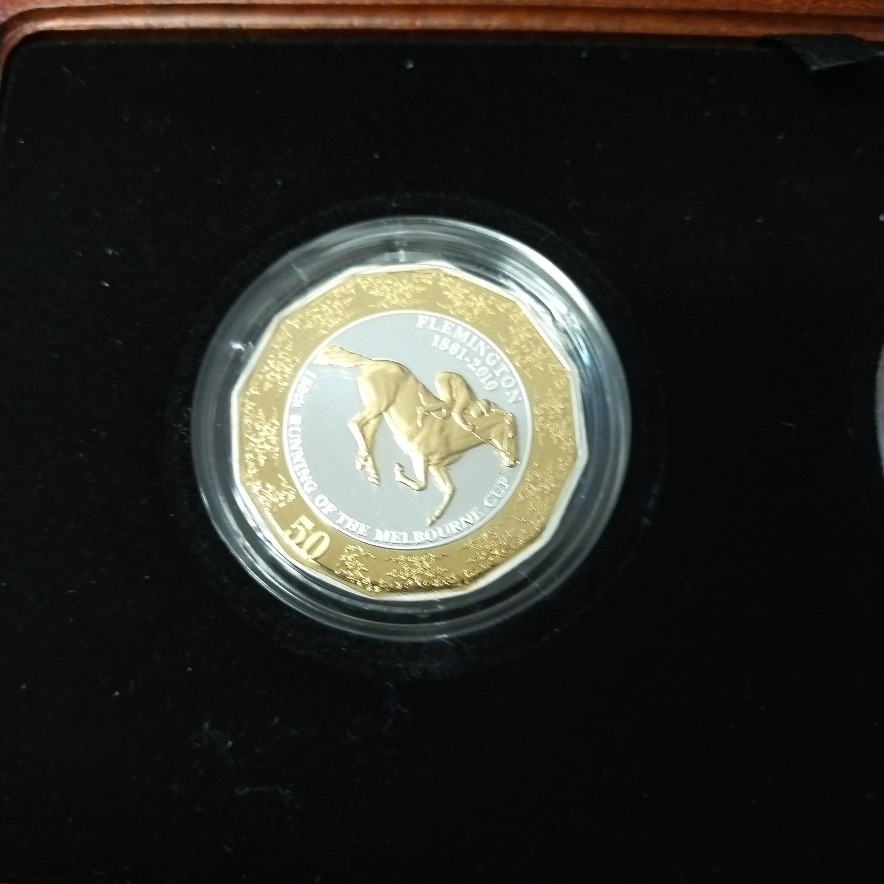Australia 2010 Royal Australian Mint Fifty Cents 50c 150th Running of the Melbourne Cup 50c Proof Gold-Plated Silver Two Coin Set - Image 3