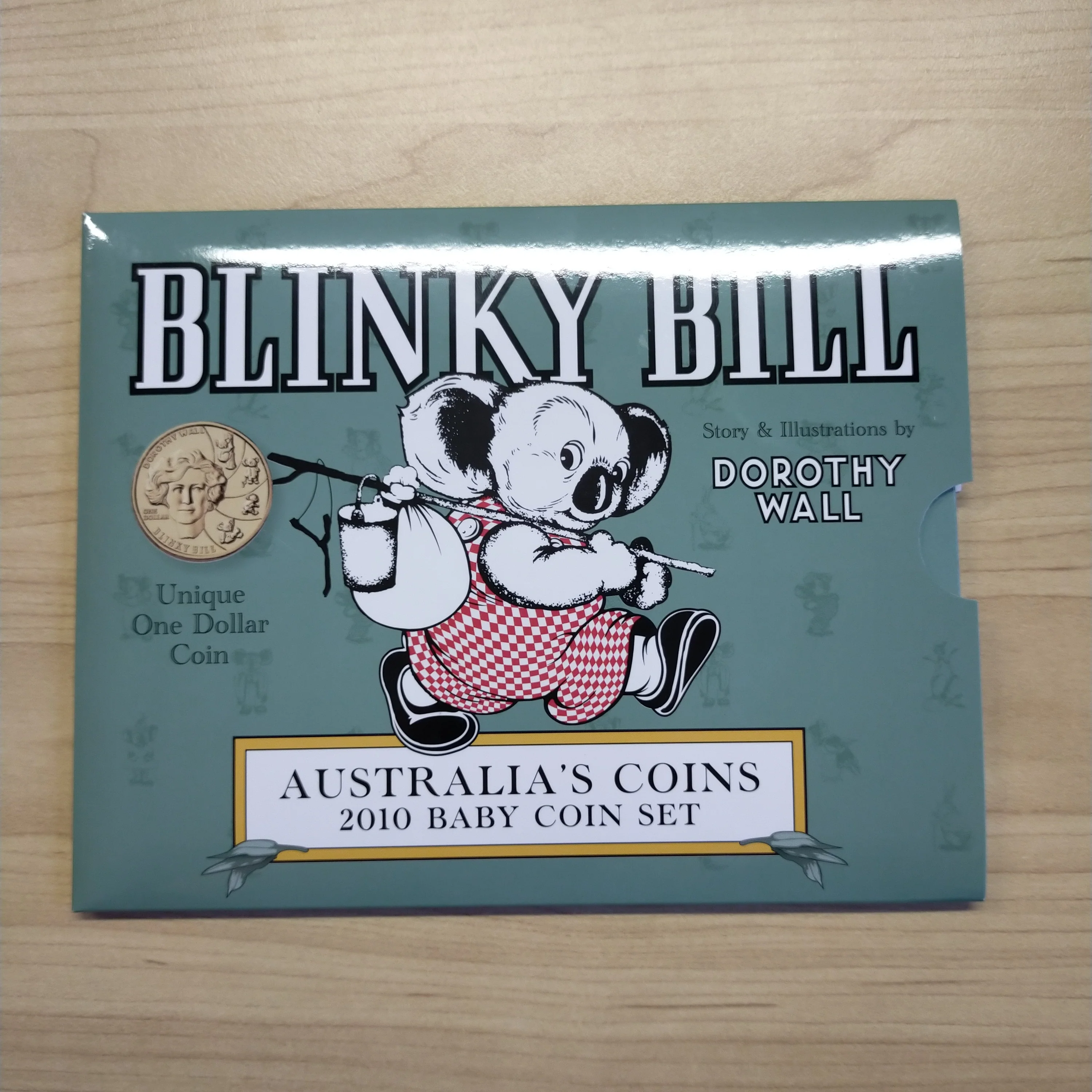 Australia 2010 Royal Australian Mint Uncirculated Baby Set With special  $1 which is unique to this set