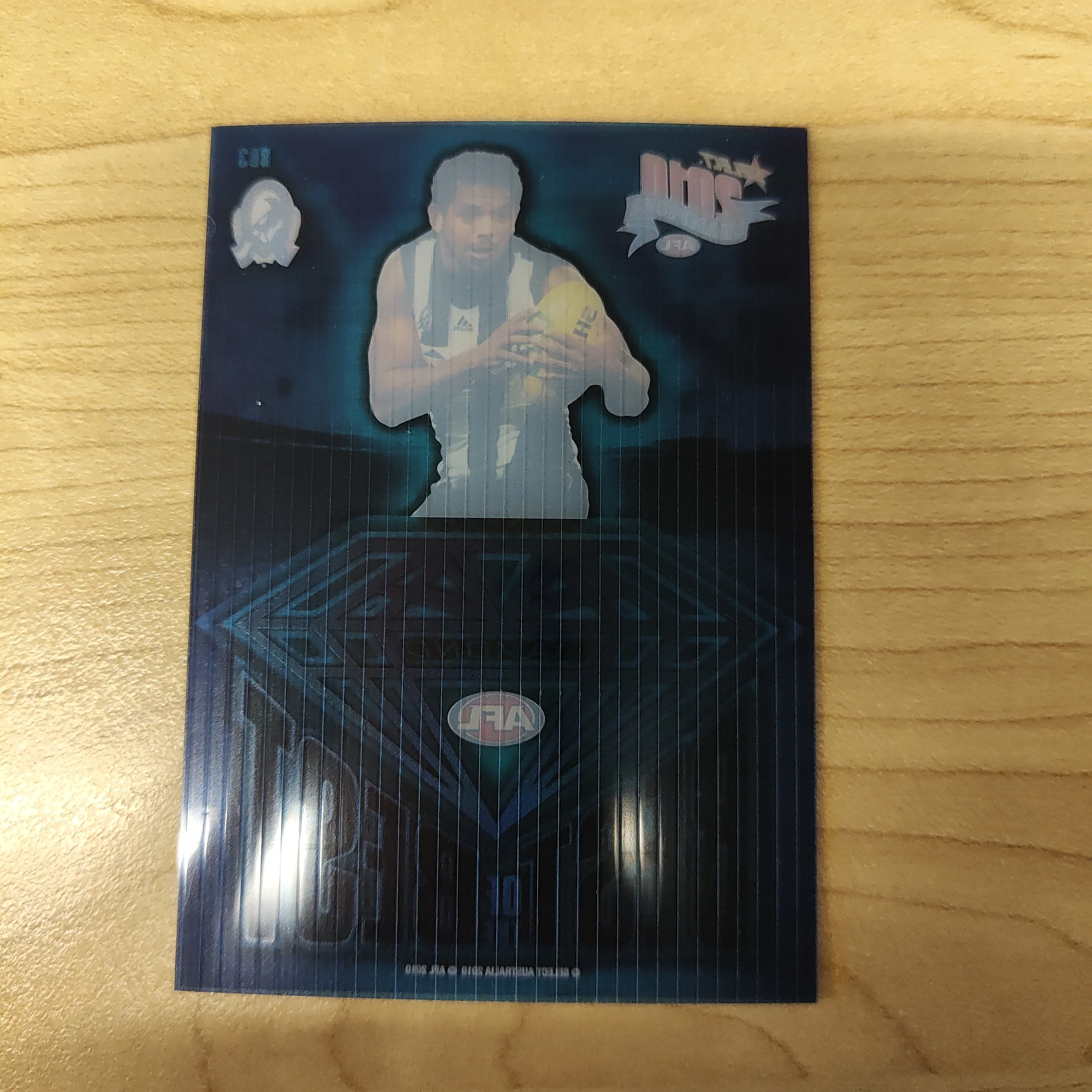 2010 Select Champions Diamond Best of the Best Leon Davis Collingwood Acetate Football Card - Image 2