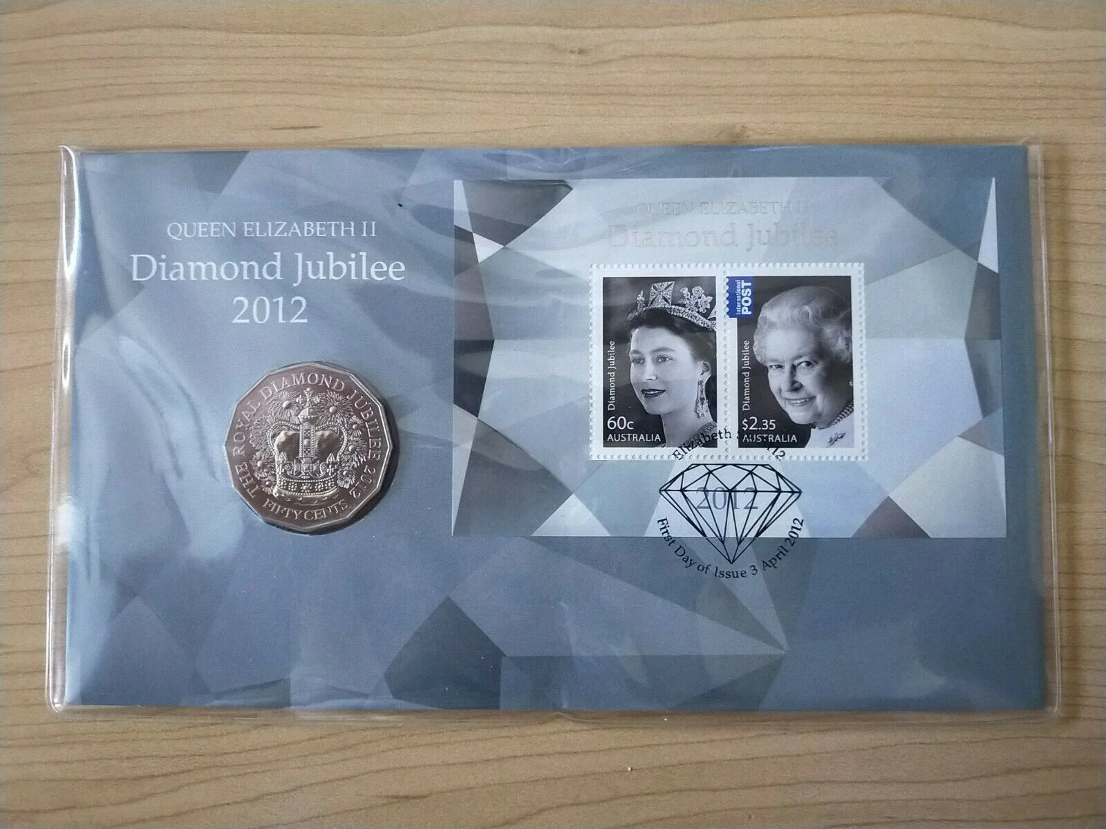 Australia 2012 50c Queen Elizabeth II Diamond Jubilee PNC First Day Of Issue