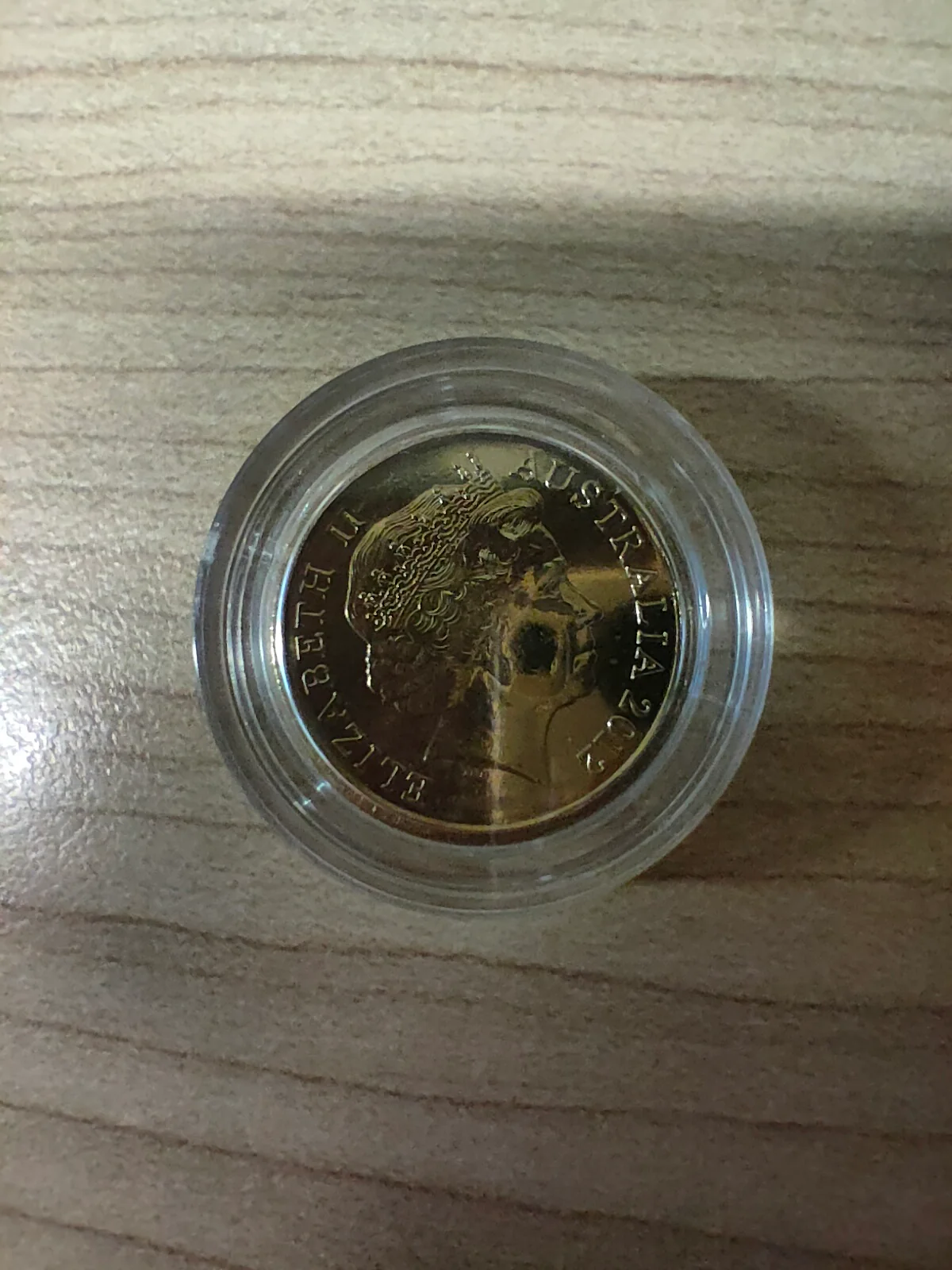 2012 Remembrance Day $2 Coloured Uncirculated Coin No Mintmark - Image 2
