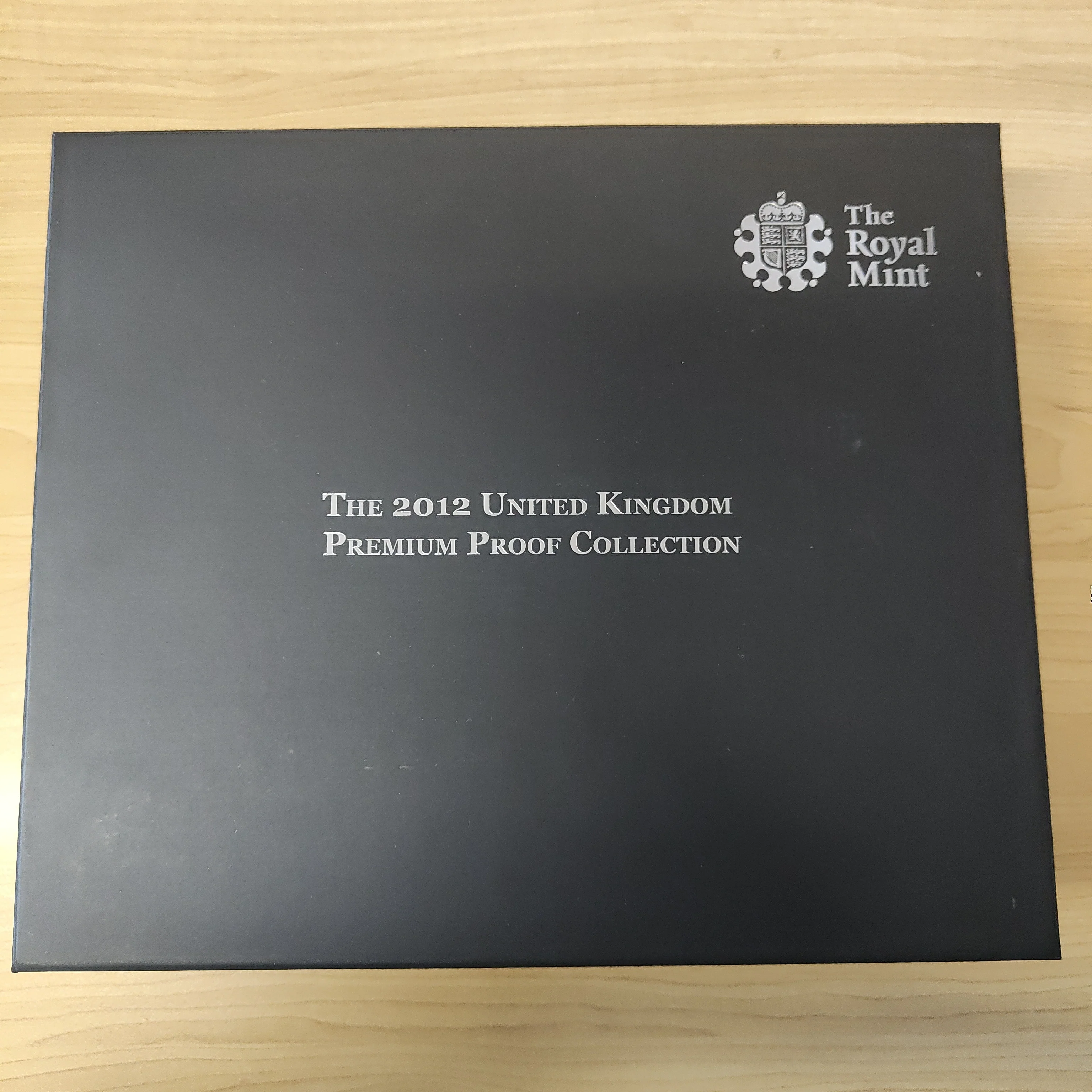 Great Britain GB United Kingdom 2012 Royal Mint Premium Proof Set. Tiny mintage of 3500 - Image 4