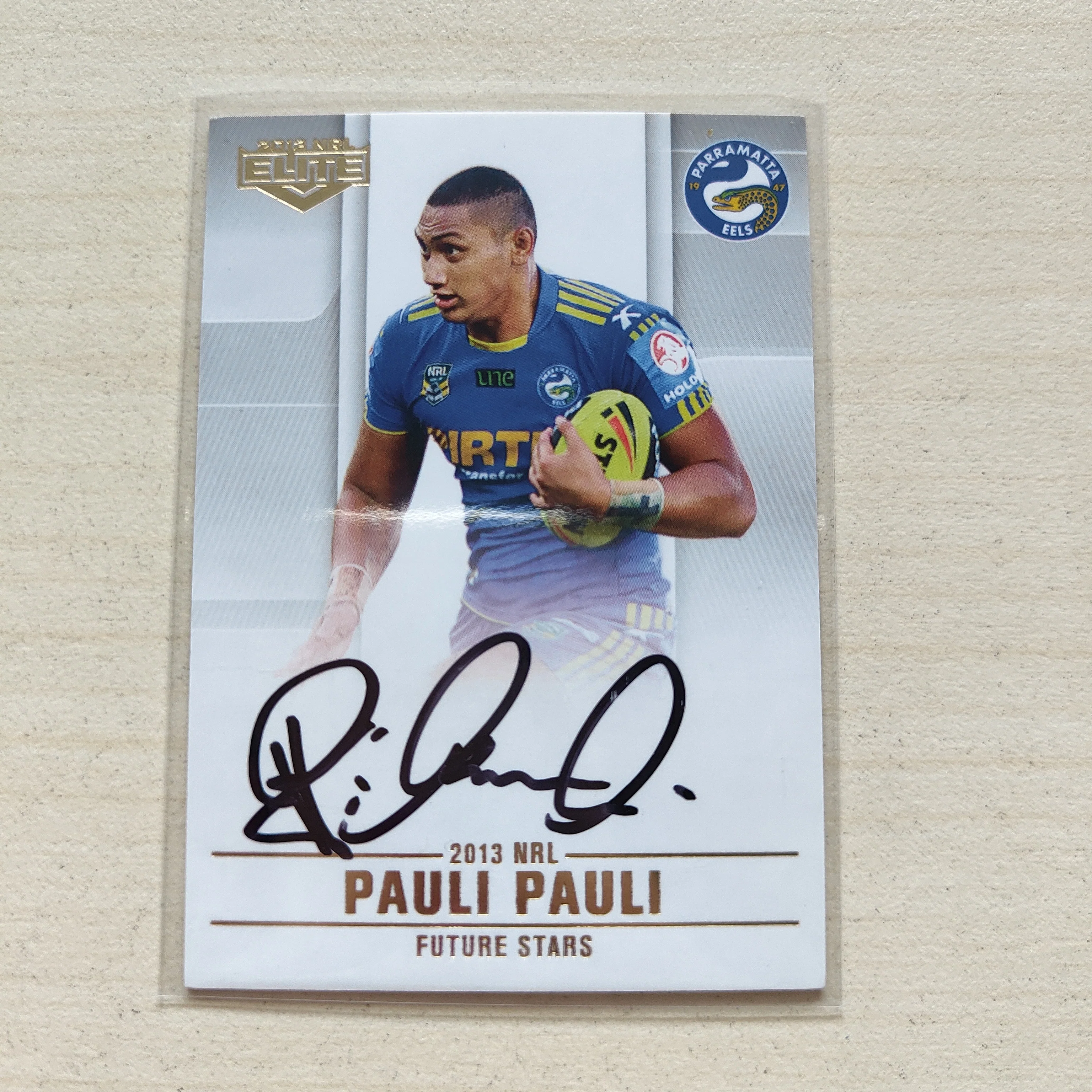 2013 NRL Elite Future Stars Signature Card Pauli Pauli Eels