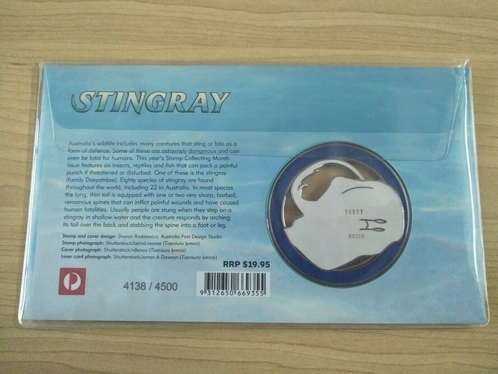 2014 Australian Things That Sting Stingray Limited Edition Medallion 4138/4500 - Image 2