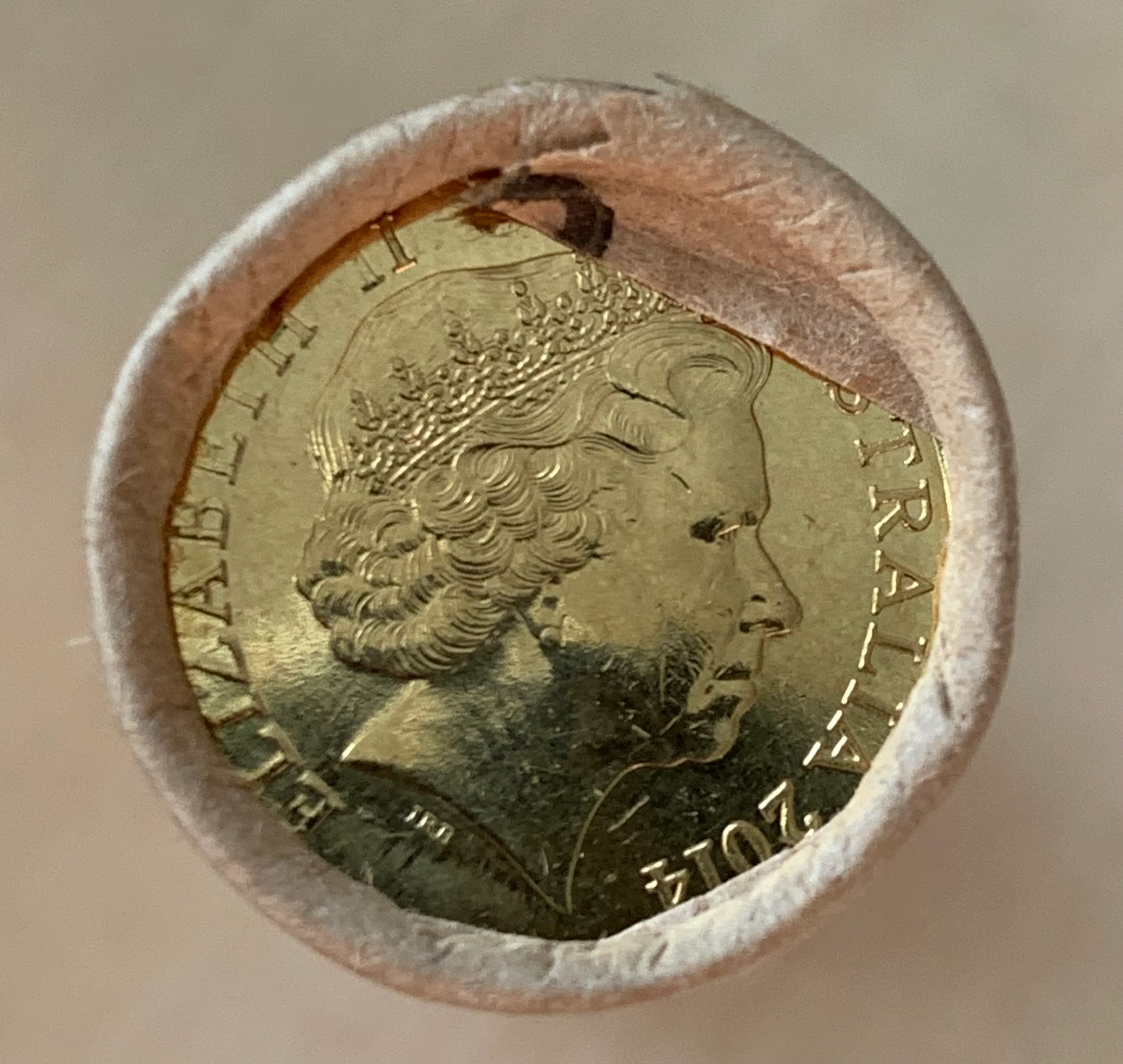 Australia 2014 Royal Australian Mint $2 Remembrance Day Coloured Uncirculated Coin RAM mint Roll - Image 2