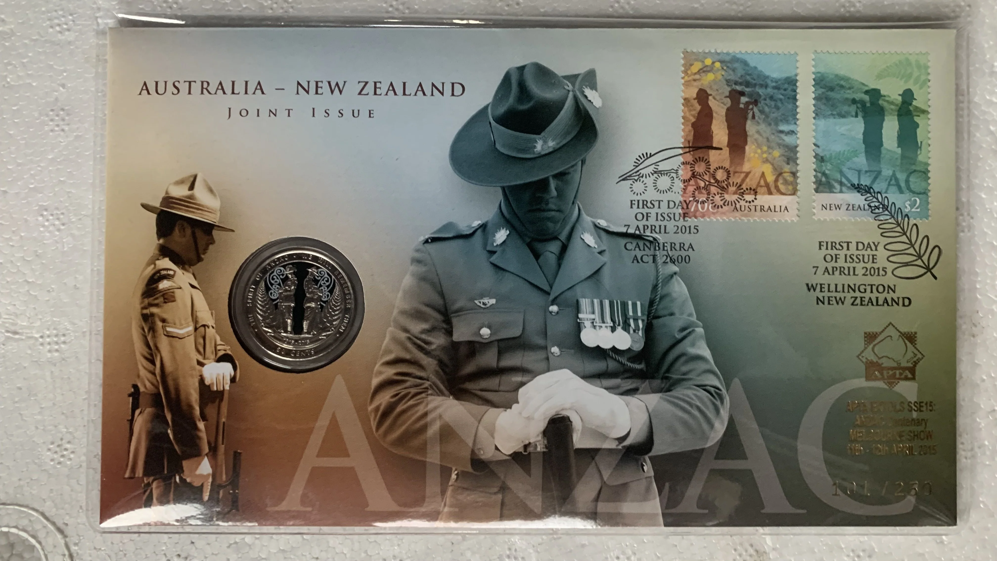 2015 50c  Australian & New Zealand ANZAC Joint Issue APTA Melbourne Show PNC