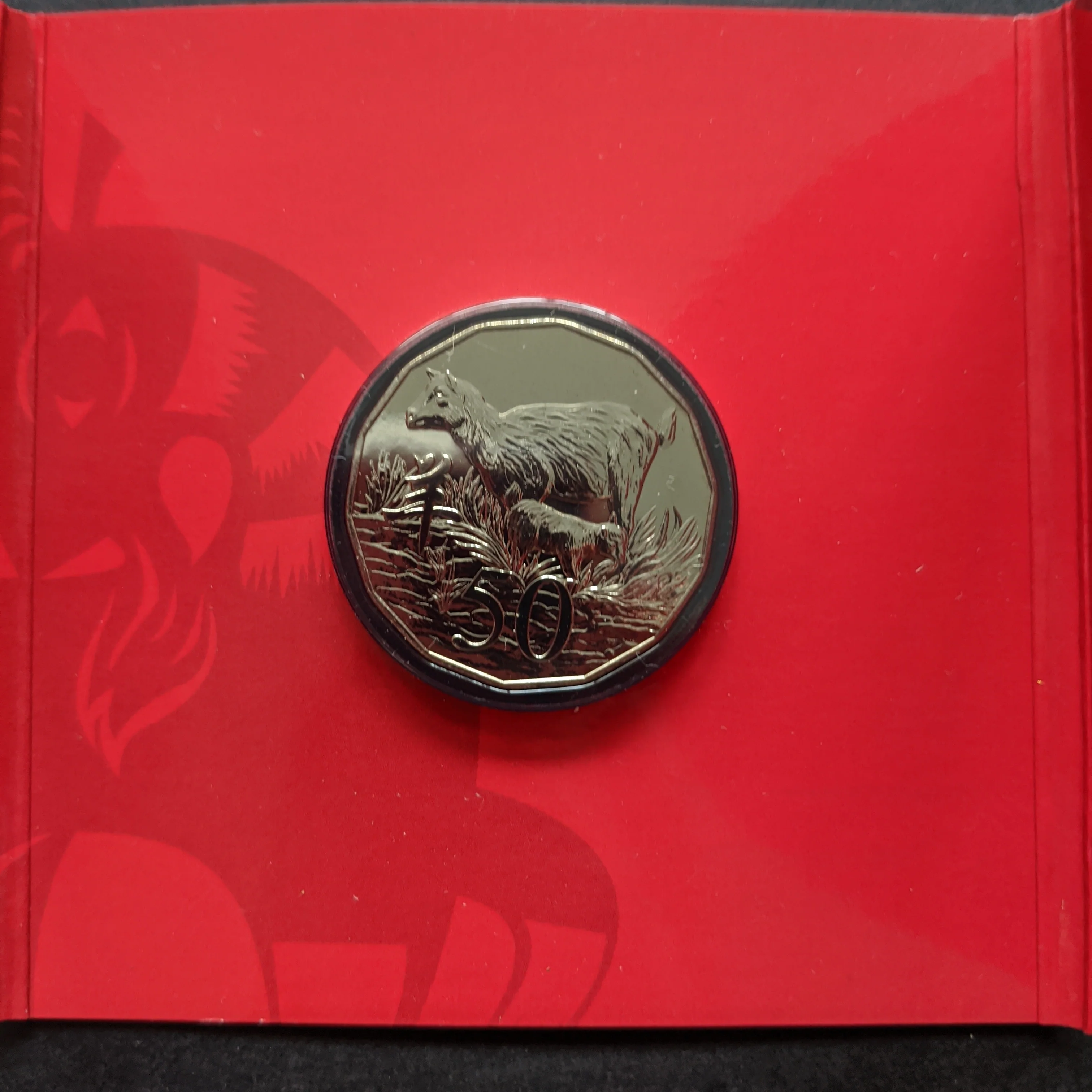 Australia 2015 Royal Australian Mint Fifty Cents 50c Lunar New Year of the Goat Tetra-Decagon Lunar Series Coin - Image 2