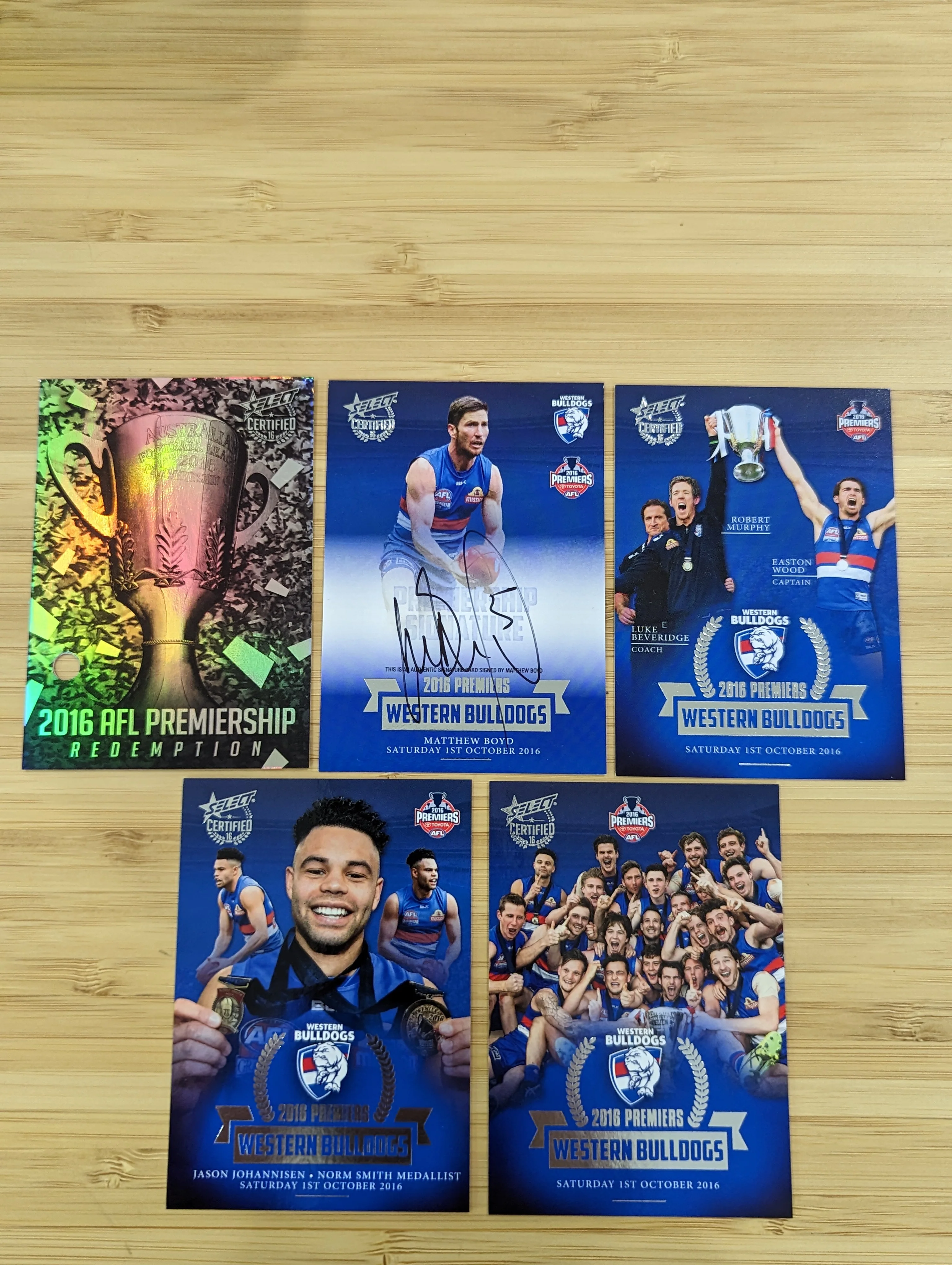 2016 AFL Select Premiership Signature Redemption Western Bulldogs 686/700