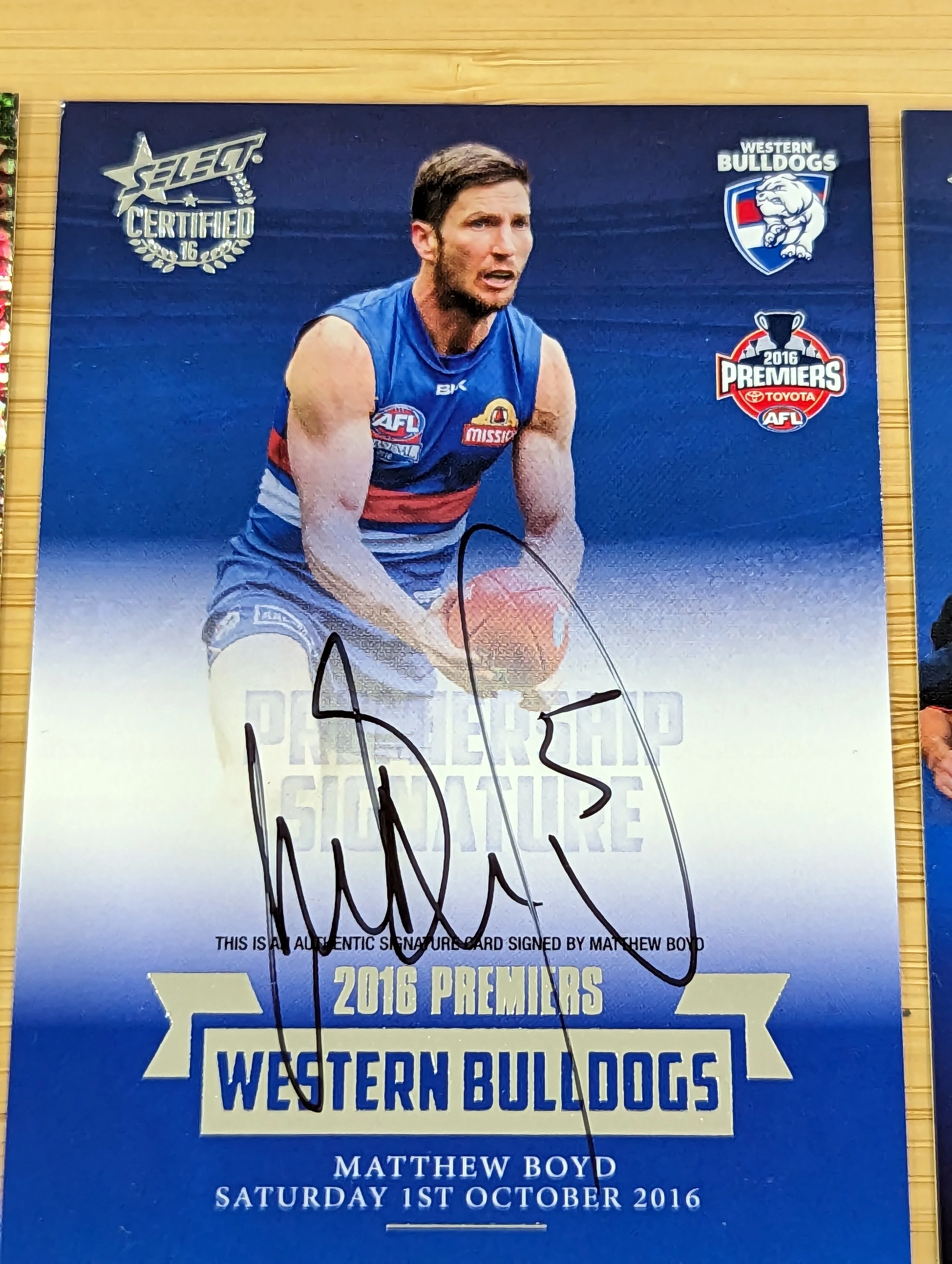 2016 AFL Select Premiership Signature Redemption Western Bulldogs 686/700 - Image 2