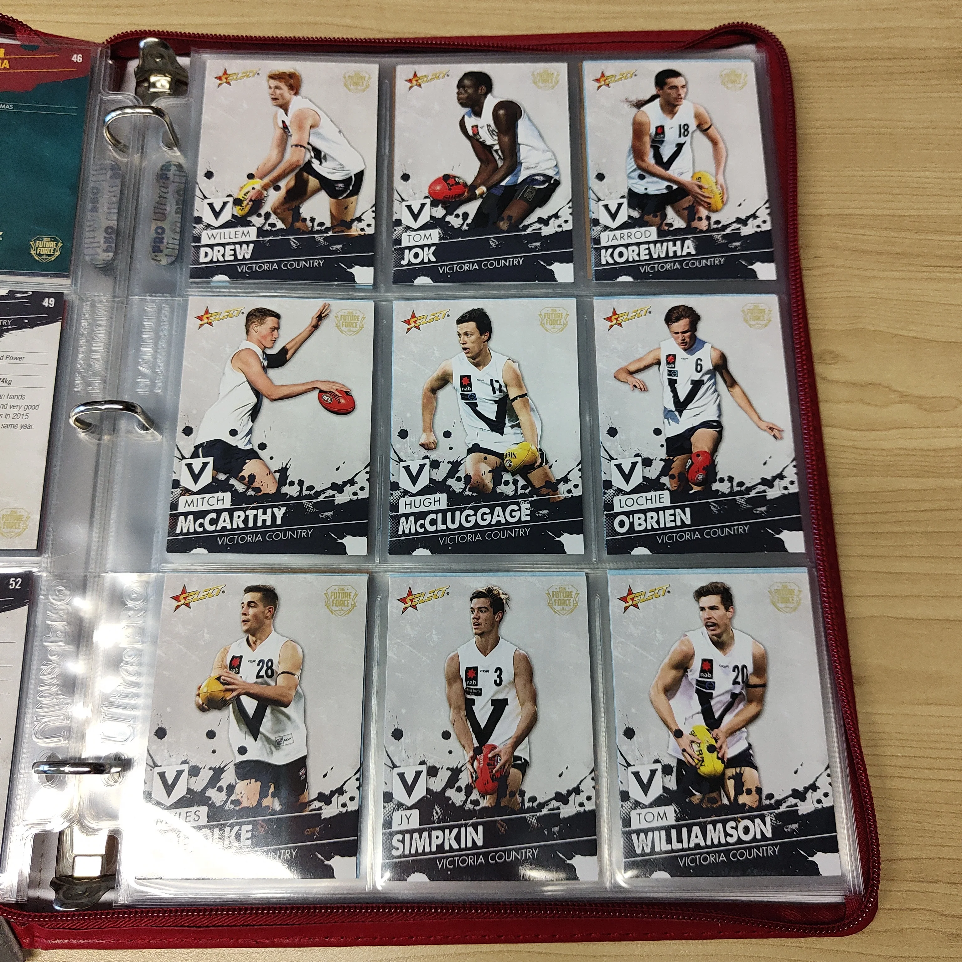 2016 Select Future Force Base Set, All Australian Set, Team Captains and Sheehan Selects in Folder - Image 4