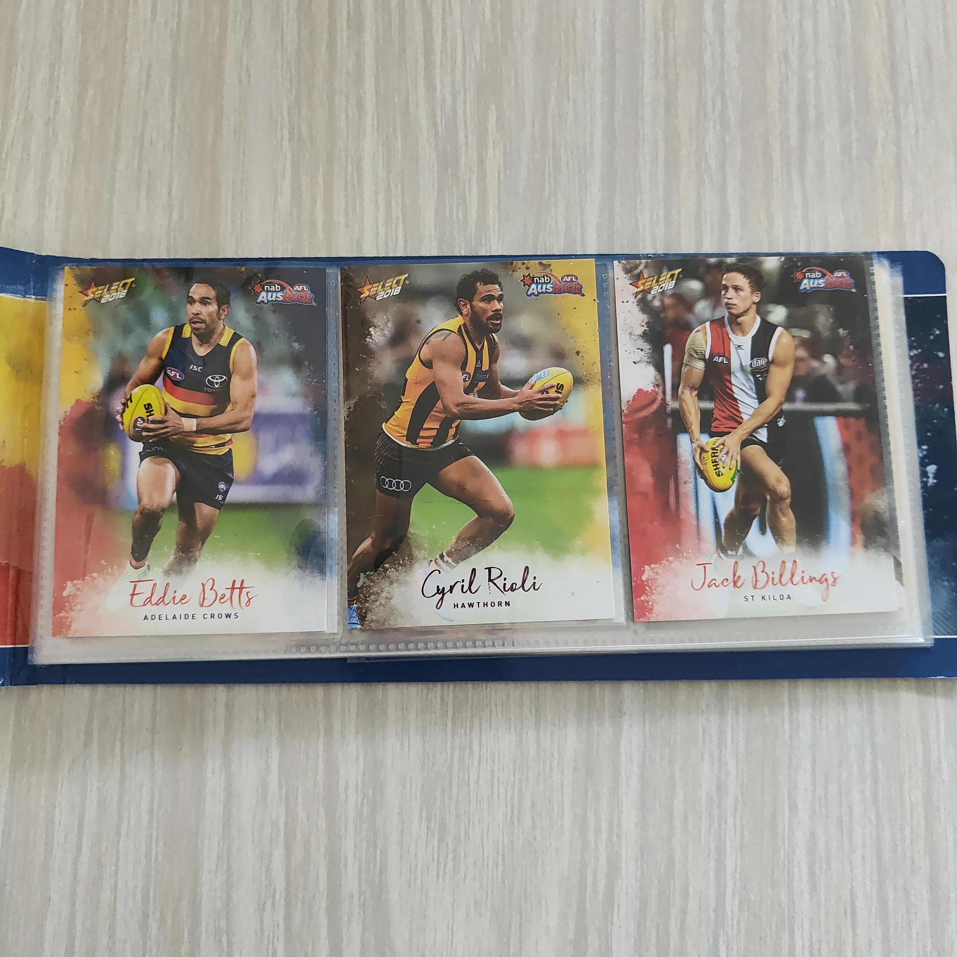 2018 Select Footy Stars Album With Assorted Cards Including Bursts - Image 2