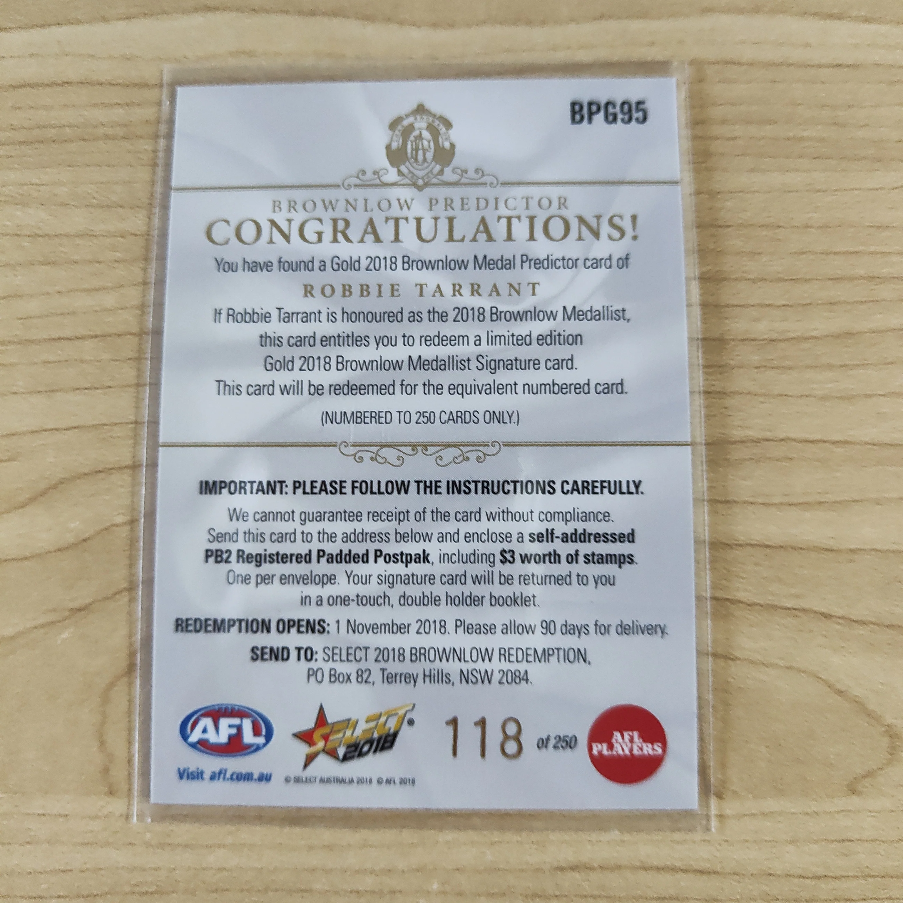 2018 Select Footy Stars Gold Brownlow Predictor Robbie Tarrant North Melbourne 118/250 - Image 2