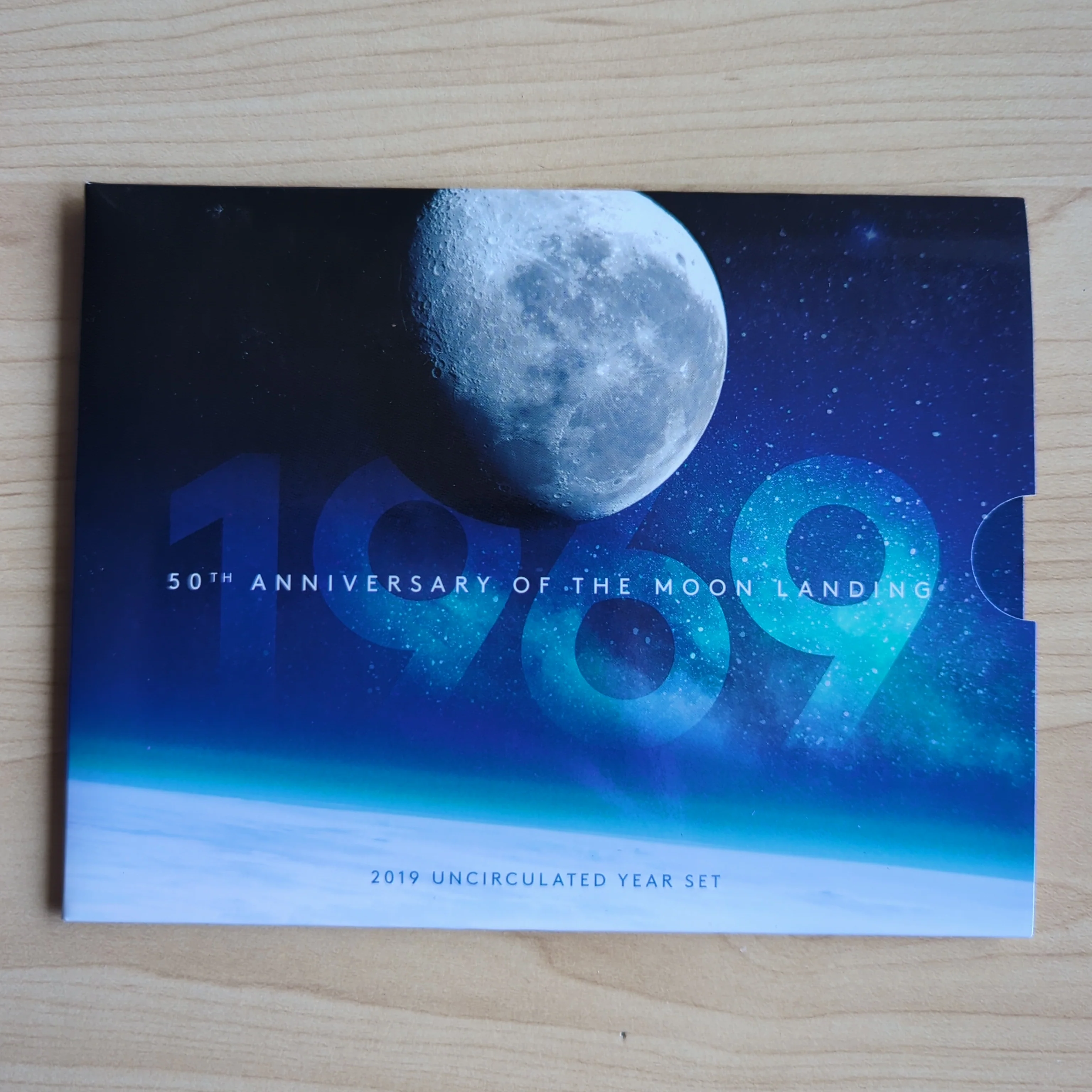 Australia 2019 Royal Australian Mint Uncirculated Year Coin Set 50th Anniversary of the Moon Landing - Image 4