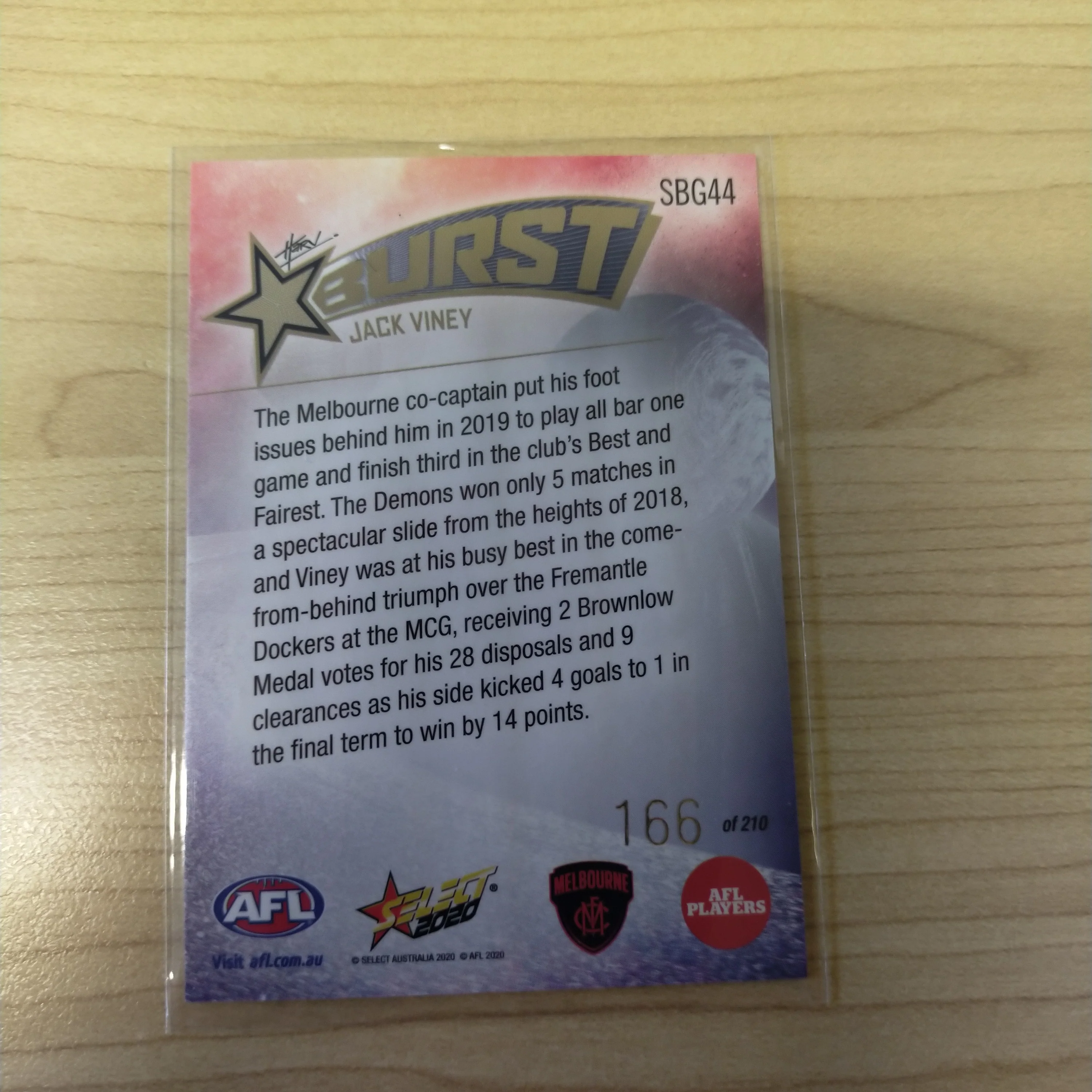 2020 Select Footy Stars Galactic Starburst Melbourne Jack Viney No. 166/210 - Image 2