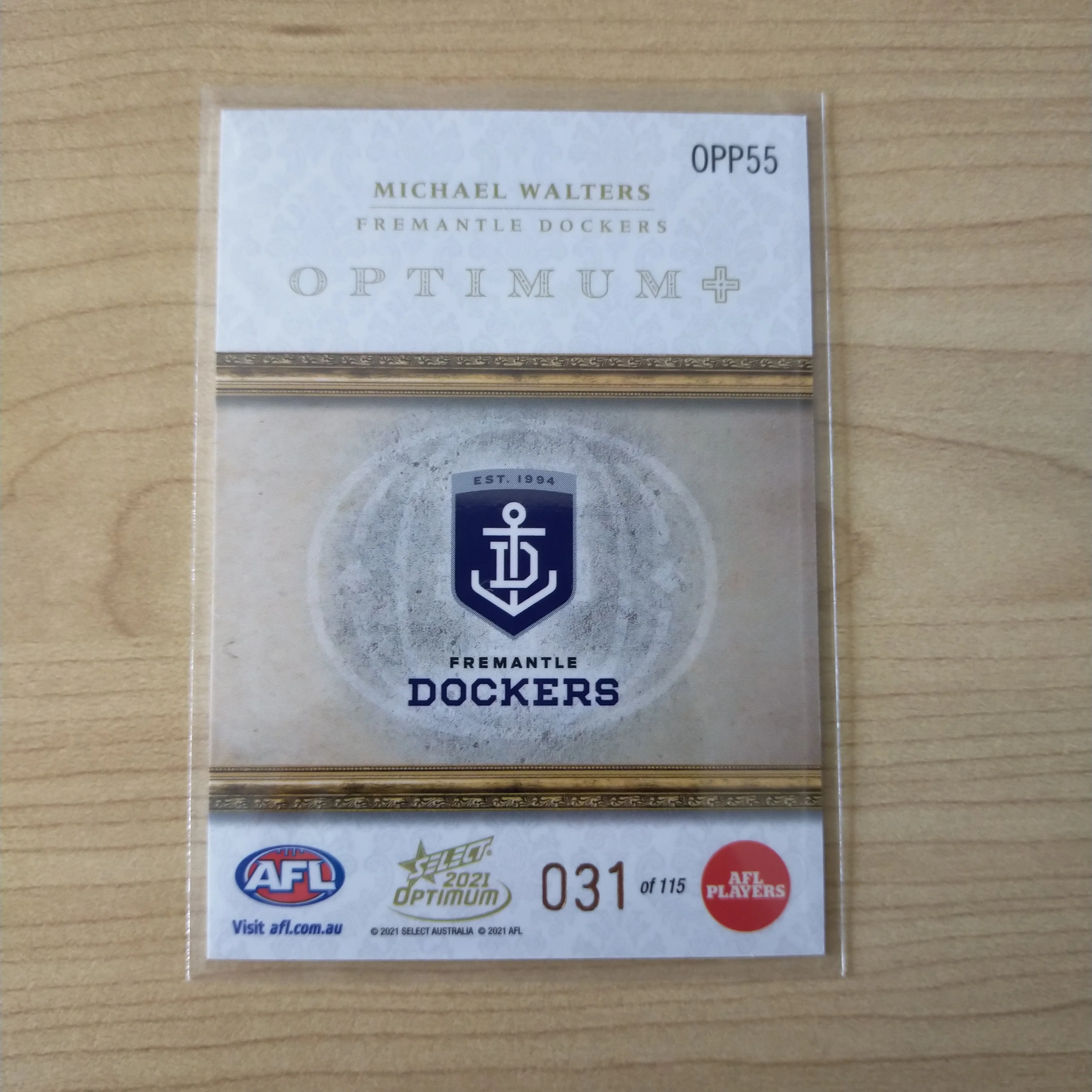 2021 AFL Optimum Plus Parallel Michael Walters Fremantle No.031/115 - Image 2
