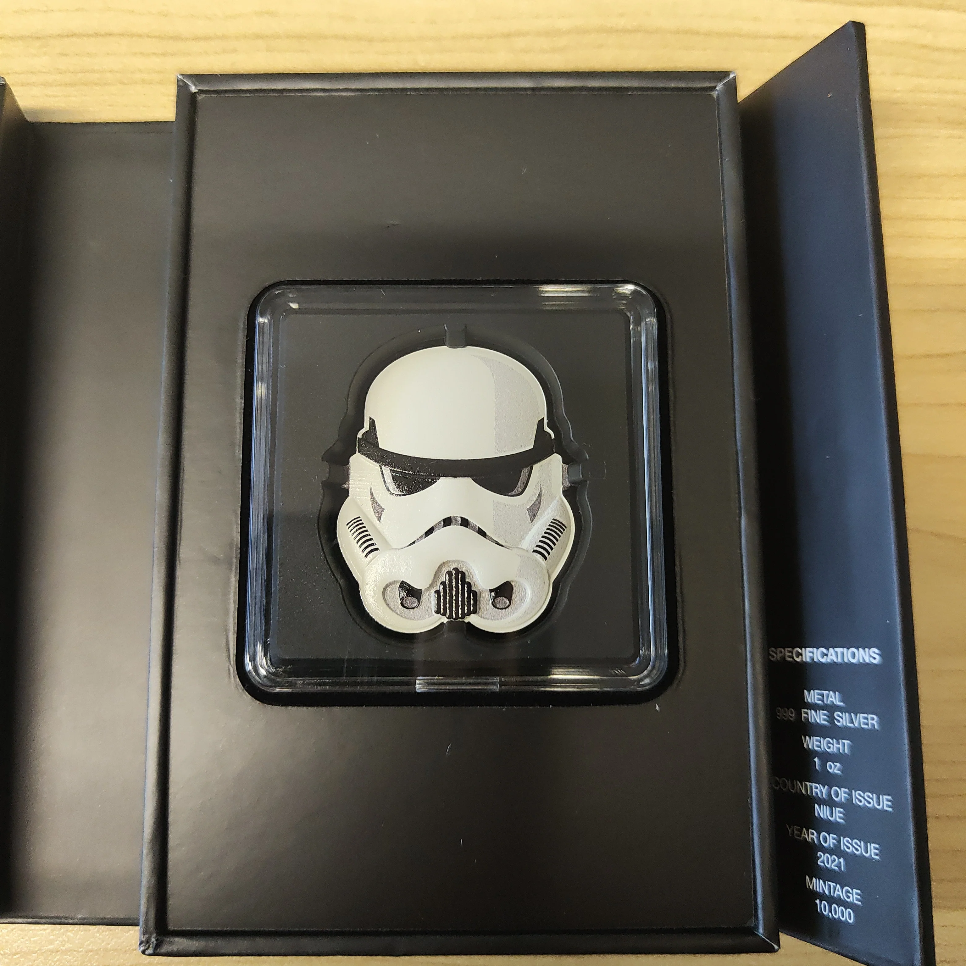 Niue 2021 New Zealand Mint $2 Star Wars Imperial Stormtrooper 1oz .999 Silver Coin - Image 2