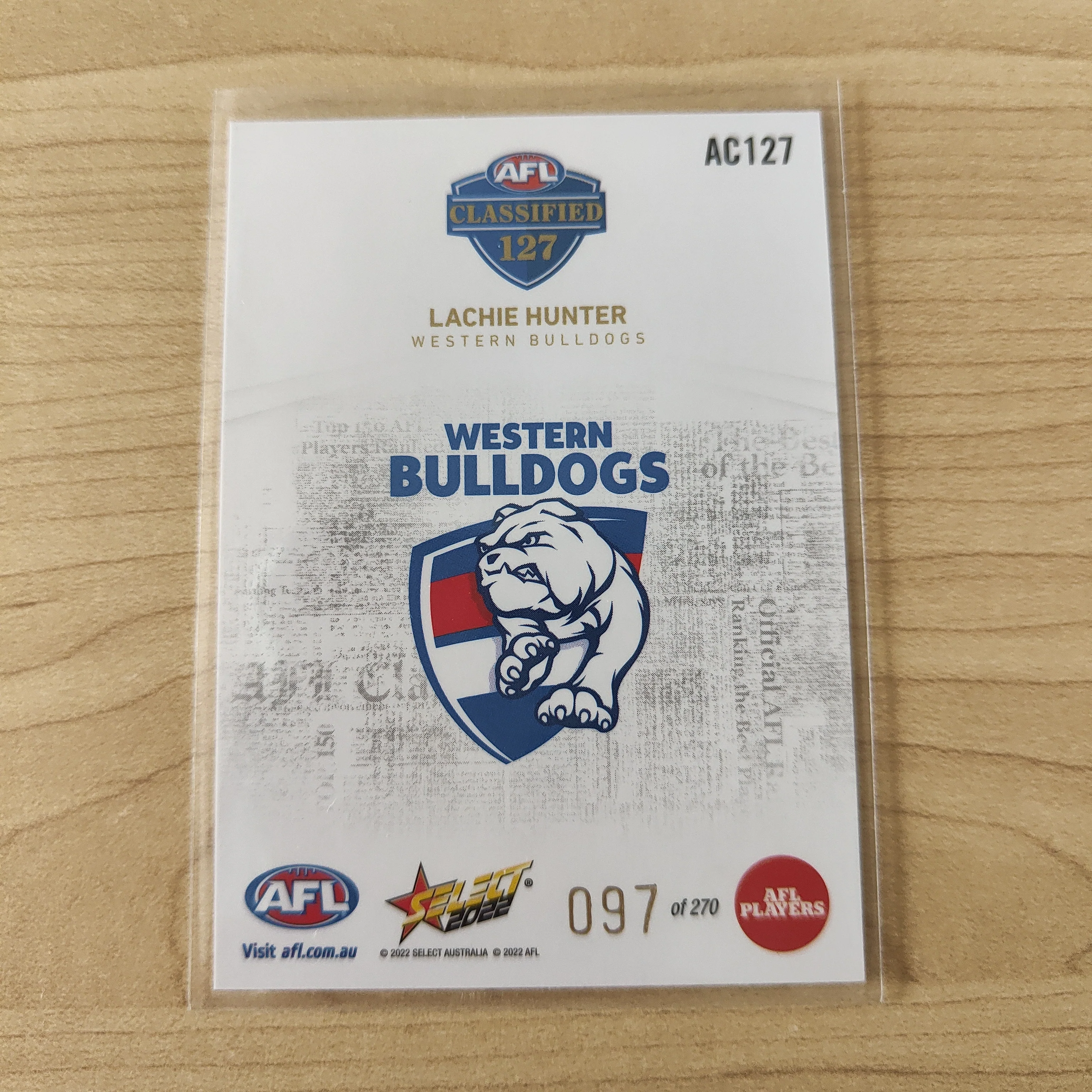 2022 AFL Footy Stars AFL Classified Lachie Hunter Western Bulldogs 097/270 - Image 2