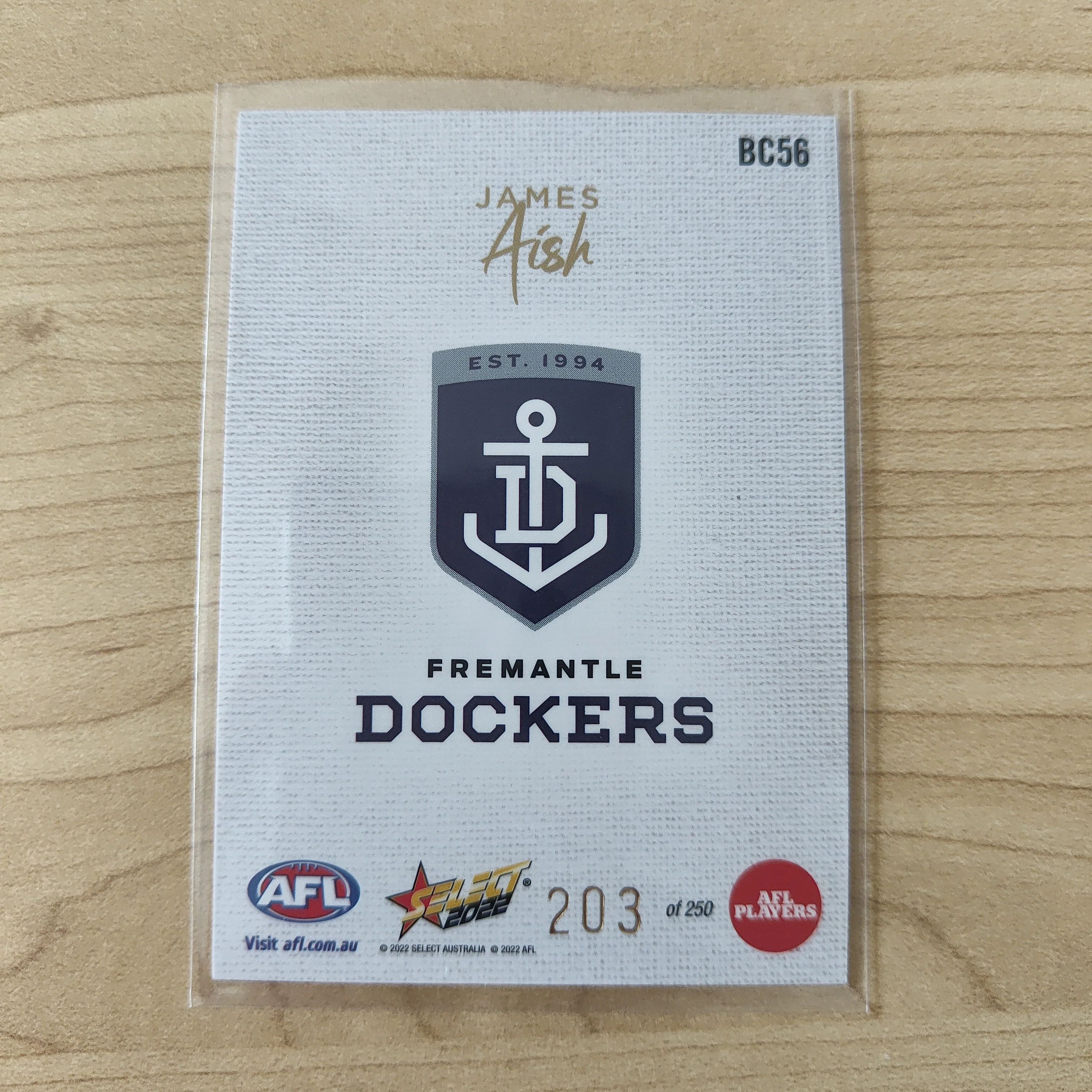 2022 AFL Footy Stars Blank Canvas James Aish Fremantle 203/250 - Image 2