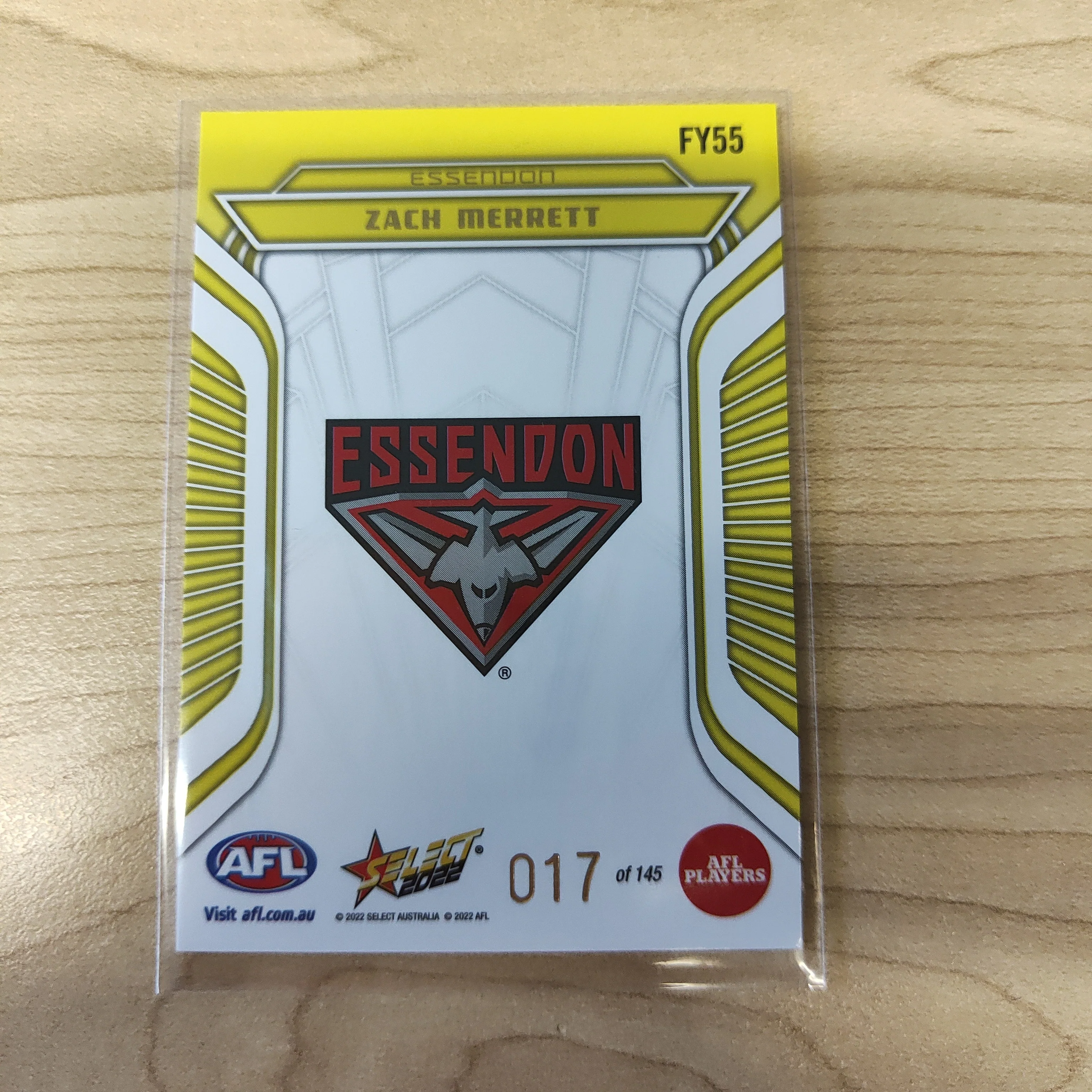 2022 AFL Footy Stars Fractured Acid Yellow Zach Merrett Essendon 017/145 - Image 2