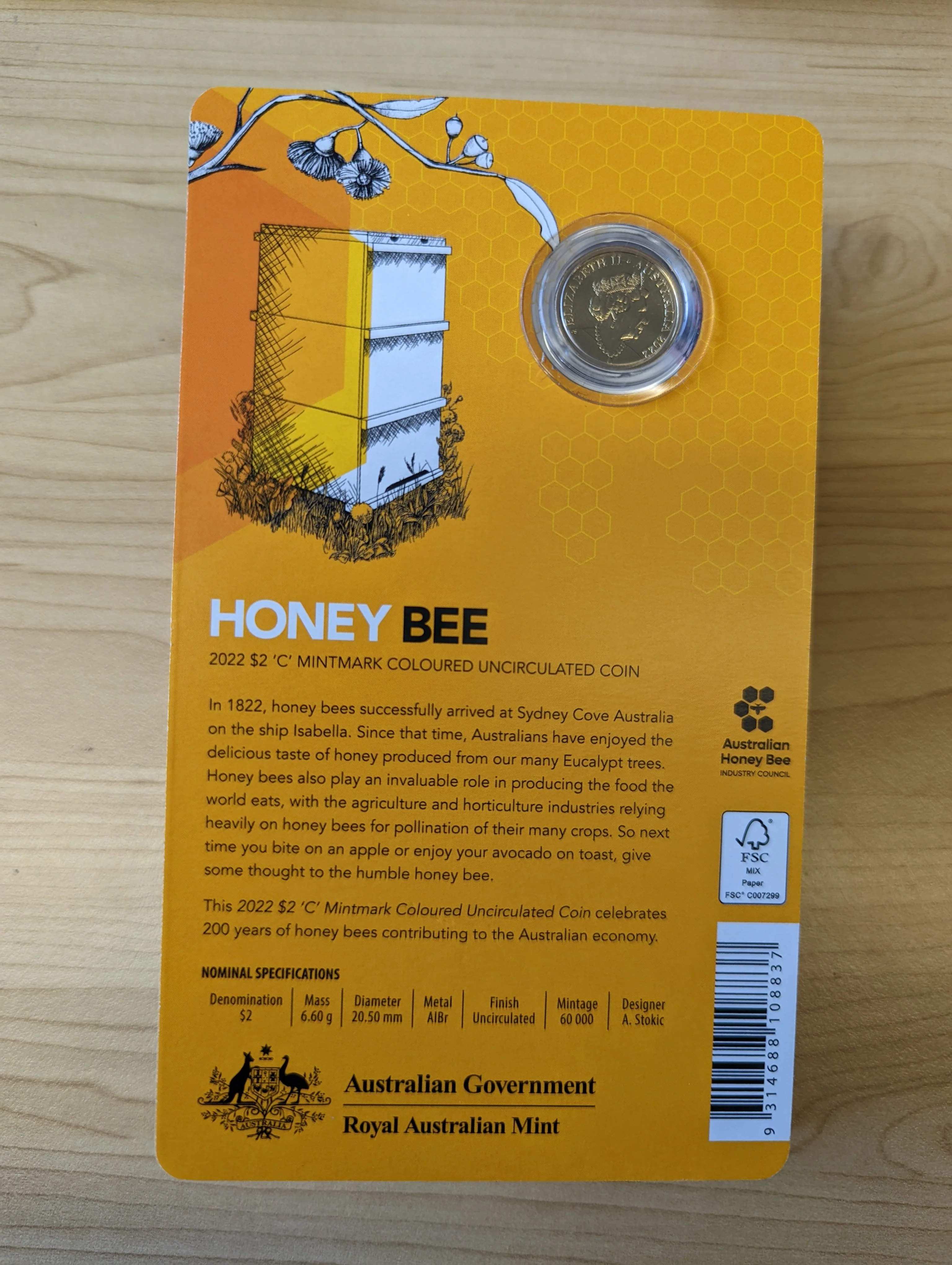 Australia 2022 Royal Australian Mint $2 Coloured Honey Bee C Mintmark Uncirculated Coin - Image 2