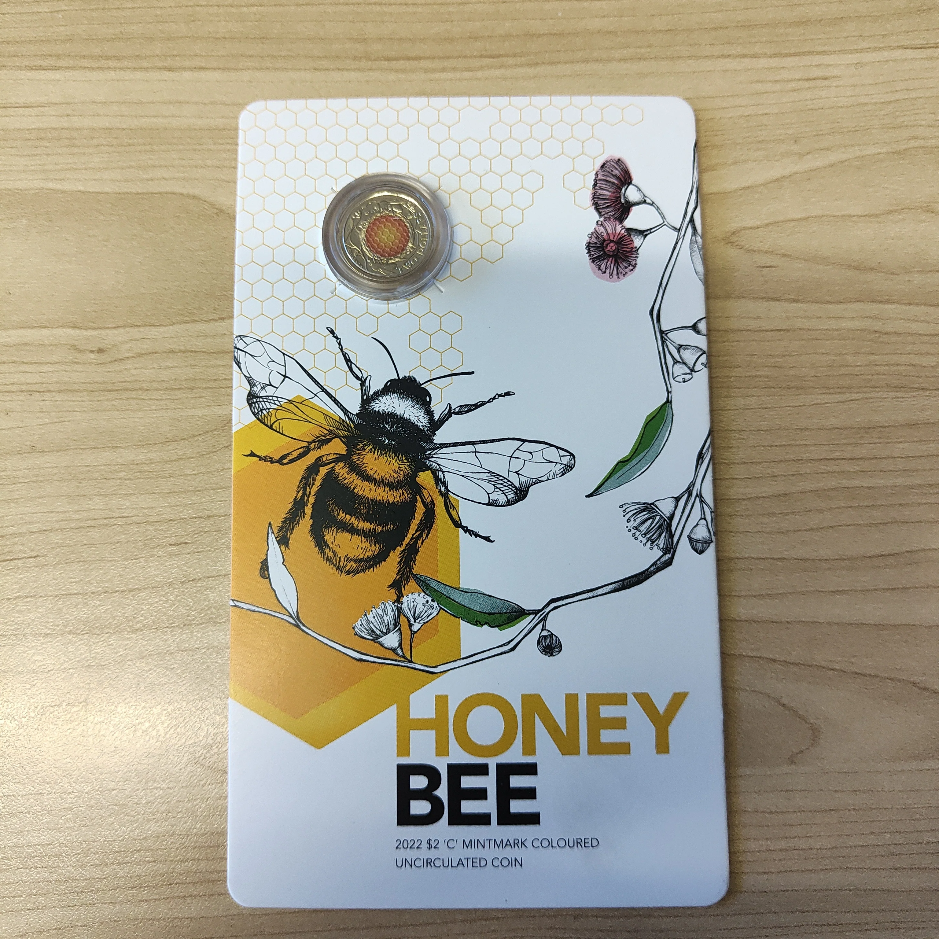 2022 Royal Australian Mint $2 Coloured Honey Bee Mint Roll and Carded Coin - Image 2