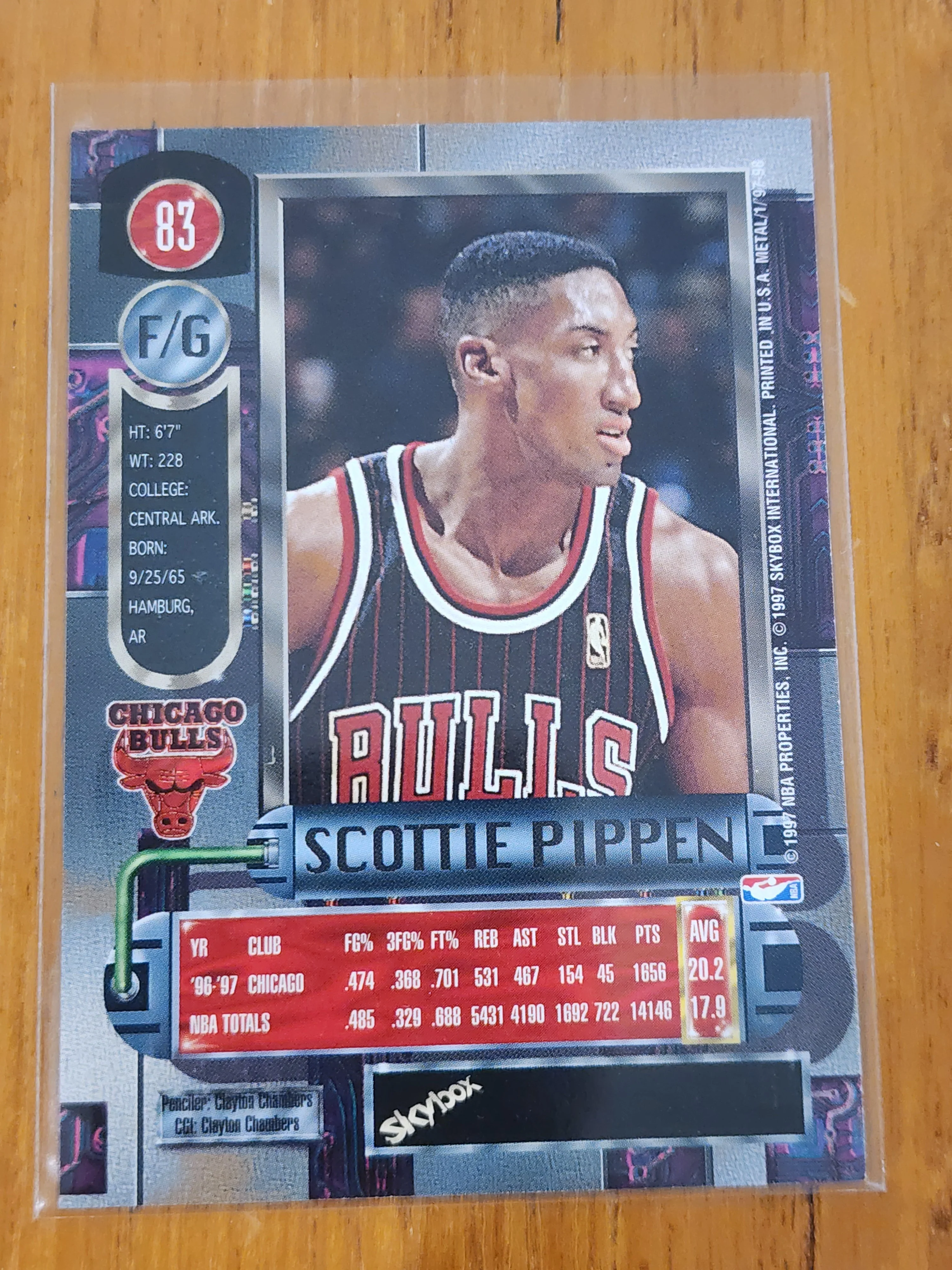 97-98 Metal Universe NBA Scottie Pippen Inserts Bulls - Image 2