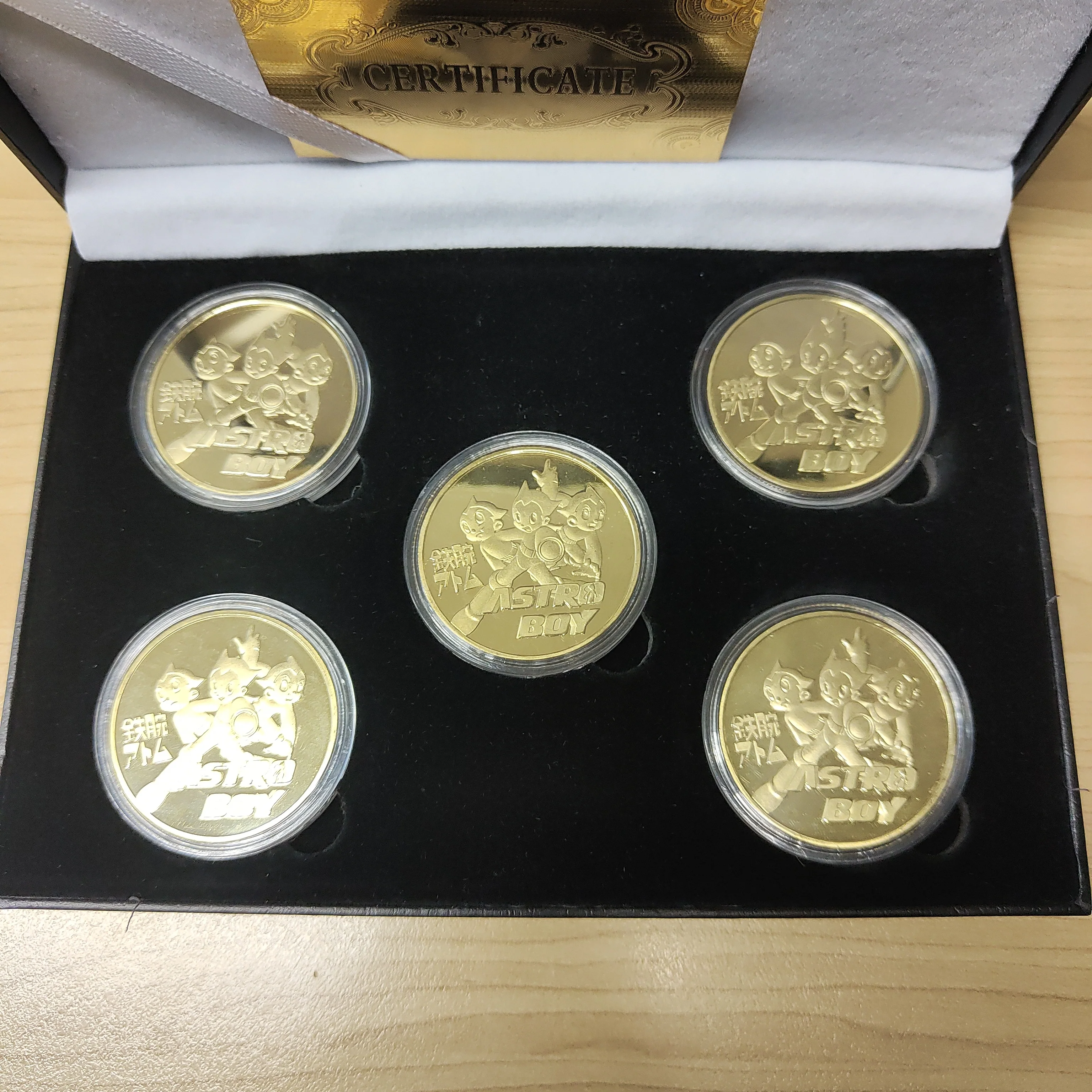 Astroboy Astrobay Tetsuwan Atom Collection of 5 24k Gold Plated Medallion Set - Image 3