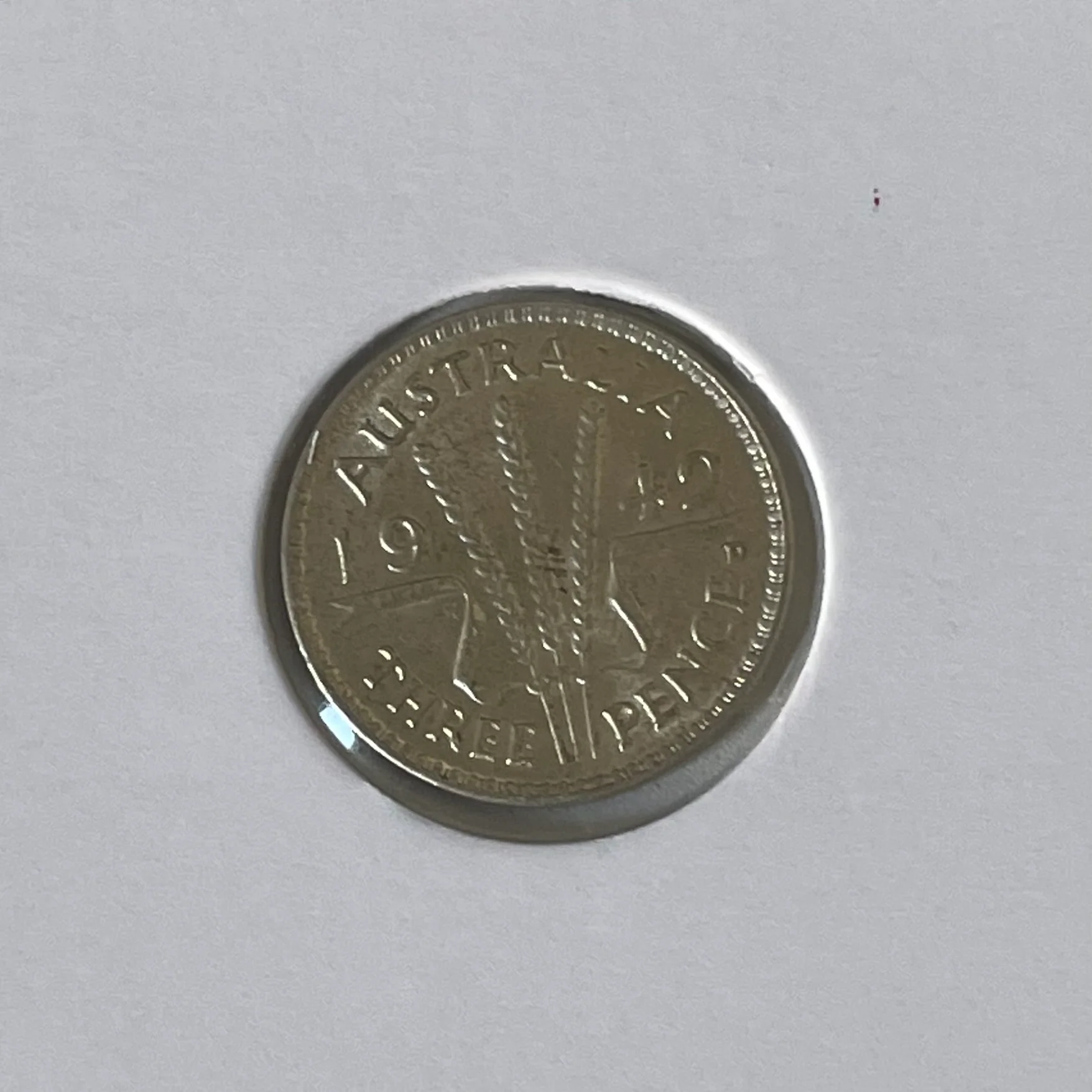 Australia 1942D 3d Threepence Silver Coin about Uncirculated