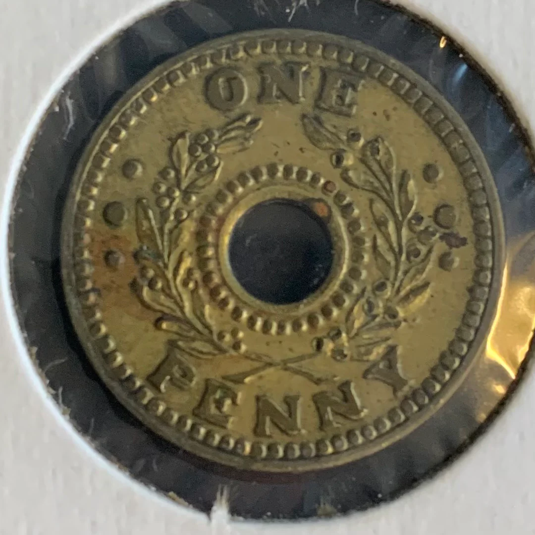 AUSTRALIA : 1942 1d One Penny Hay Internment Camp Token - Image 2