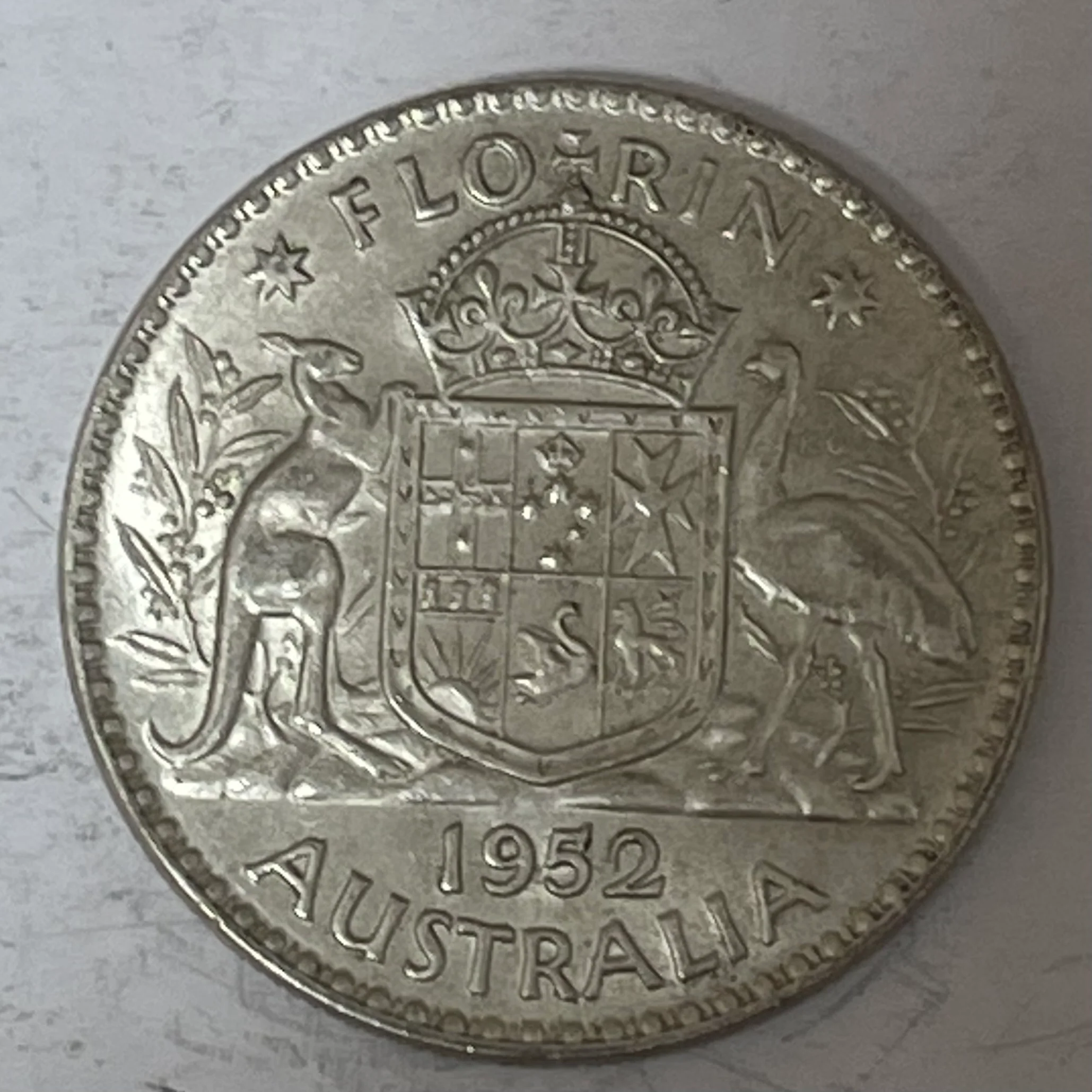 Australia 1952 2/- Florin Silver Coin about Uncirculated