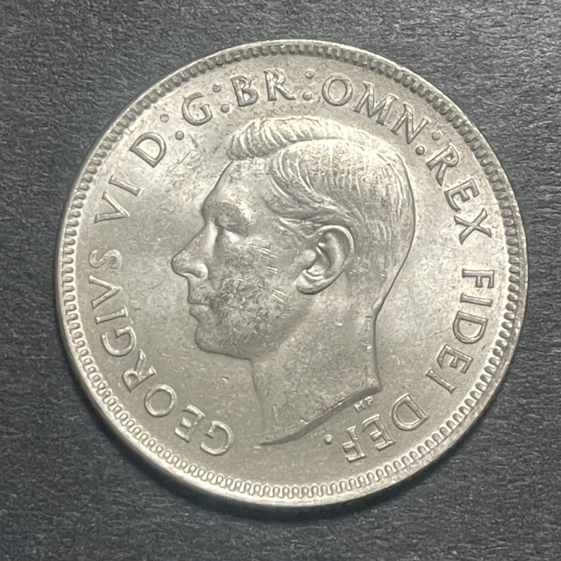 Australia 1952 2/- Florin Silver Coin Uncirculated - Image 2