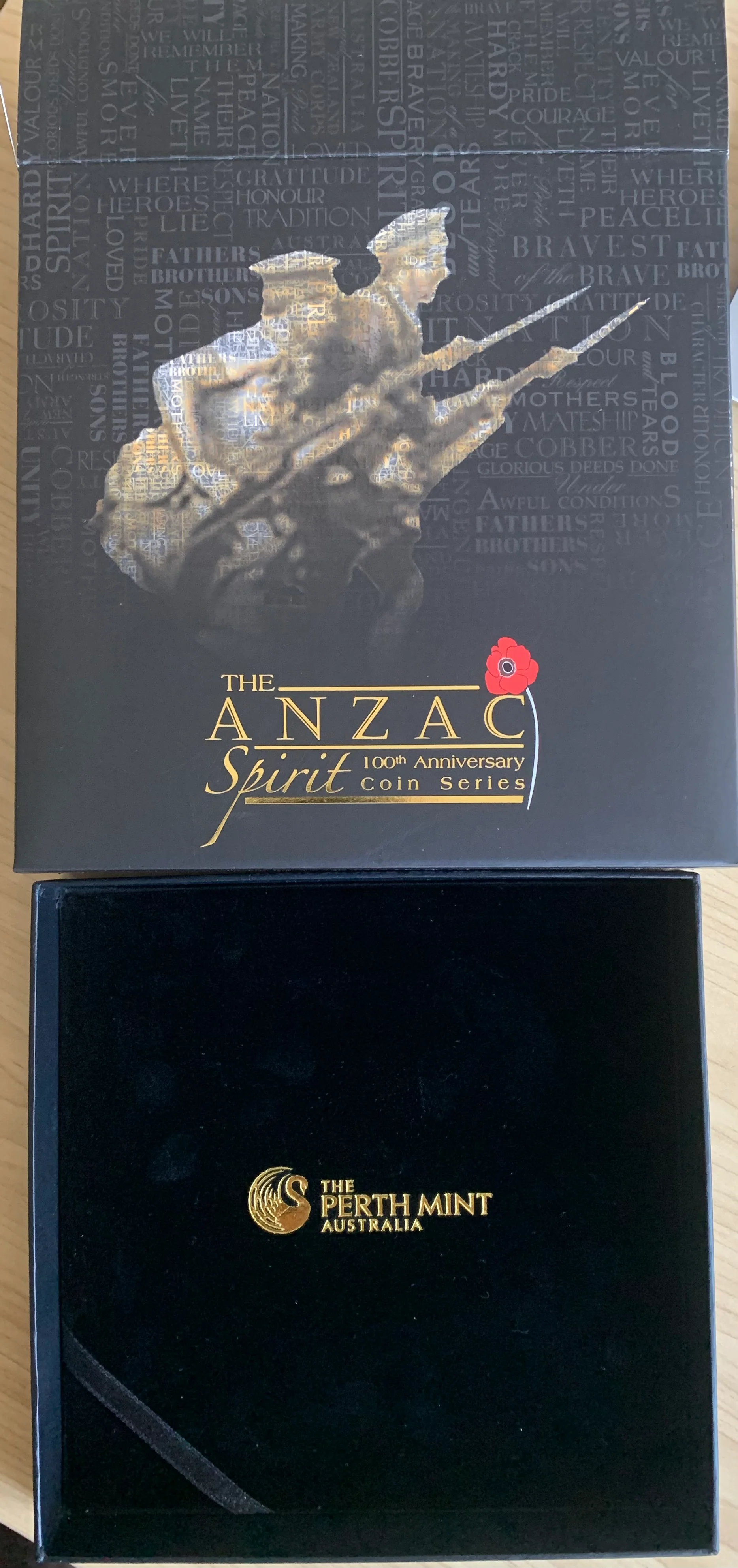 Australia 2015 Perth Mint  ANZAC 1/2oz .999  set of 3 Silver Proof Coins - Image 2