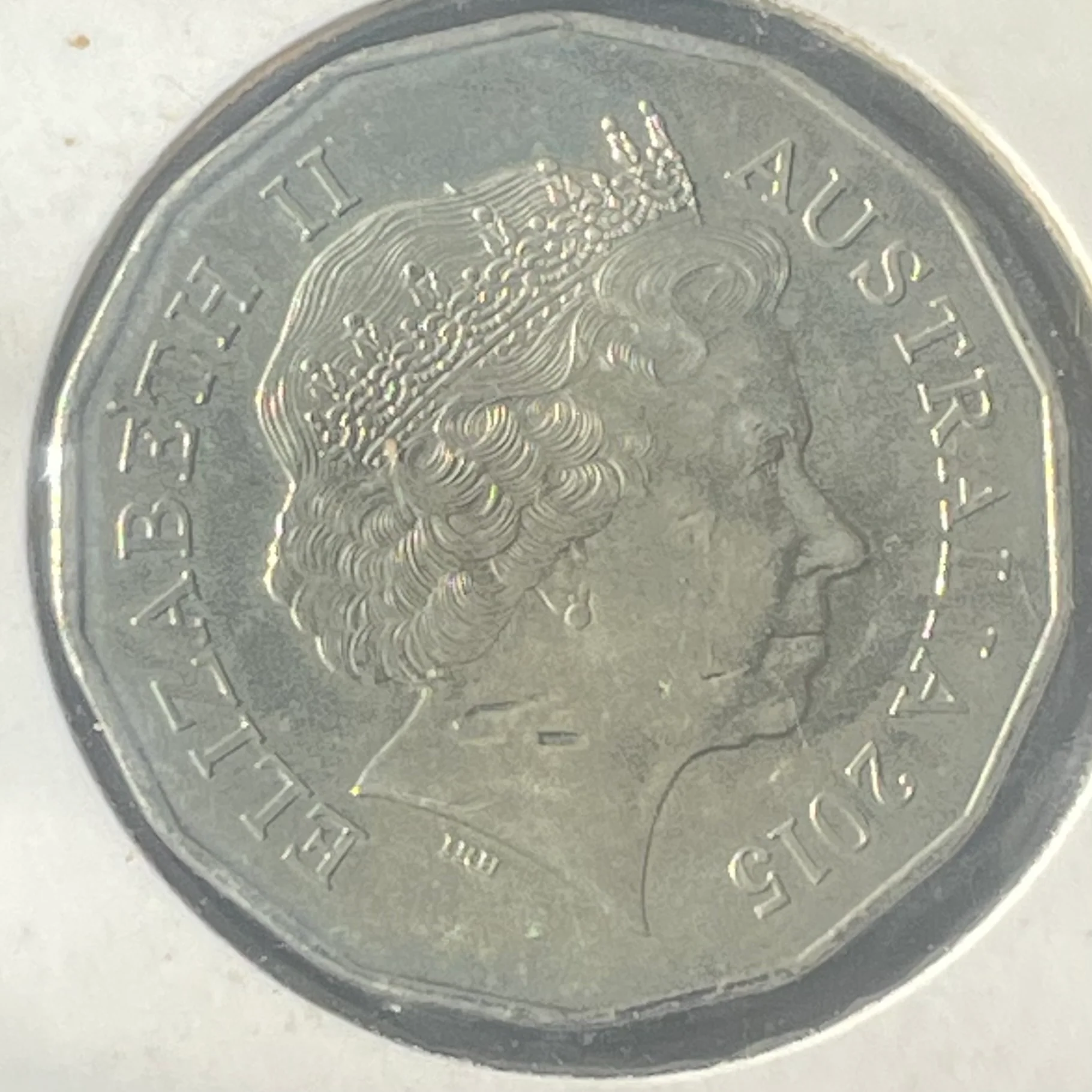 Australia 2015 Royal Australian Mint Fifty Cents 50c Lunar New Year of the Goat Tetra-Decagon Lunar Series Coin in 2x2 mount - Image 2