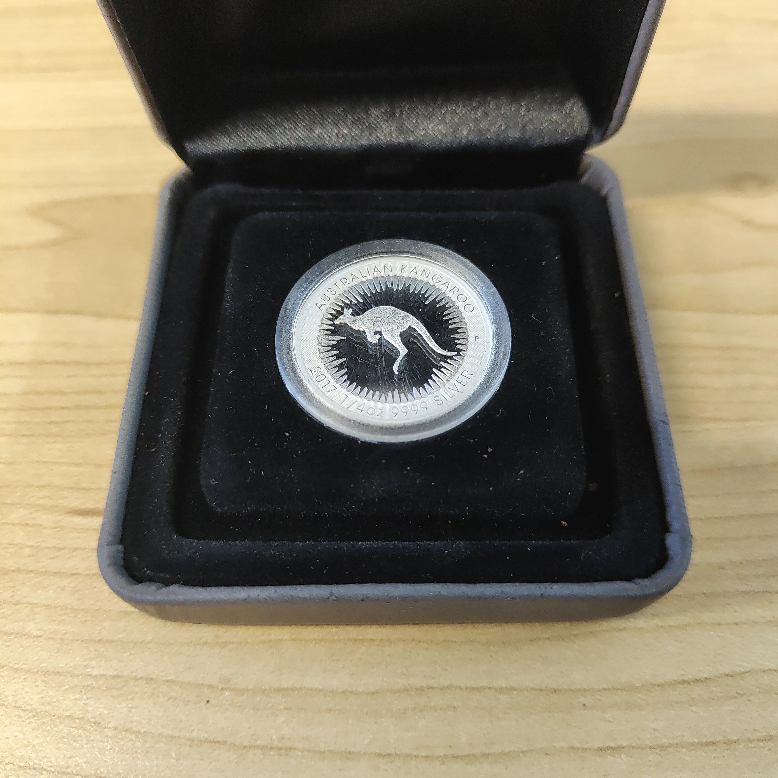 Australia 2017 Perth Mint 25c Australian Kangaroo 1/4oz Silver Proof Coin - Image 3