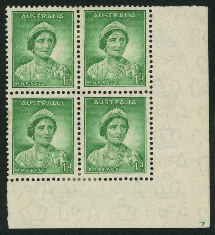 Australia BW 181zu 1d Green Queen Mother Plate 7 block of 4 MLH