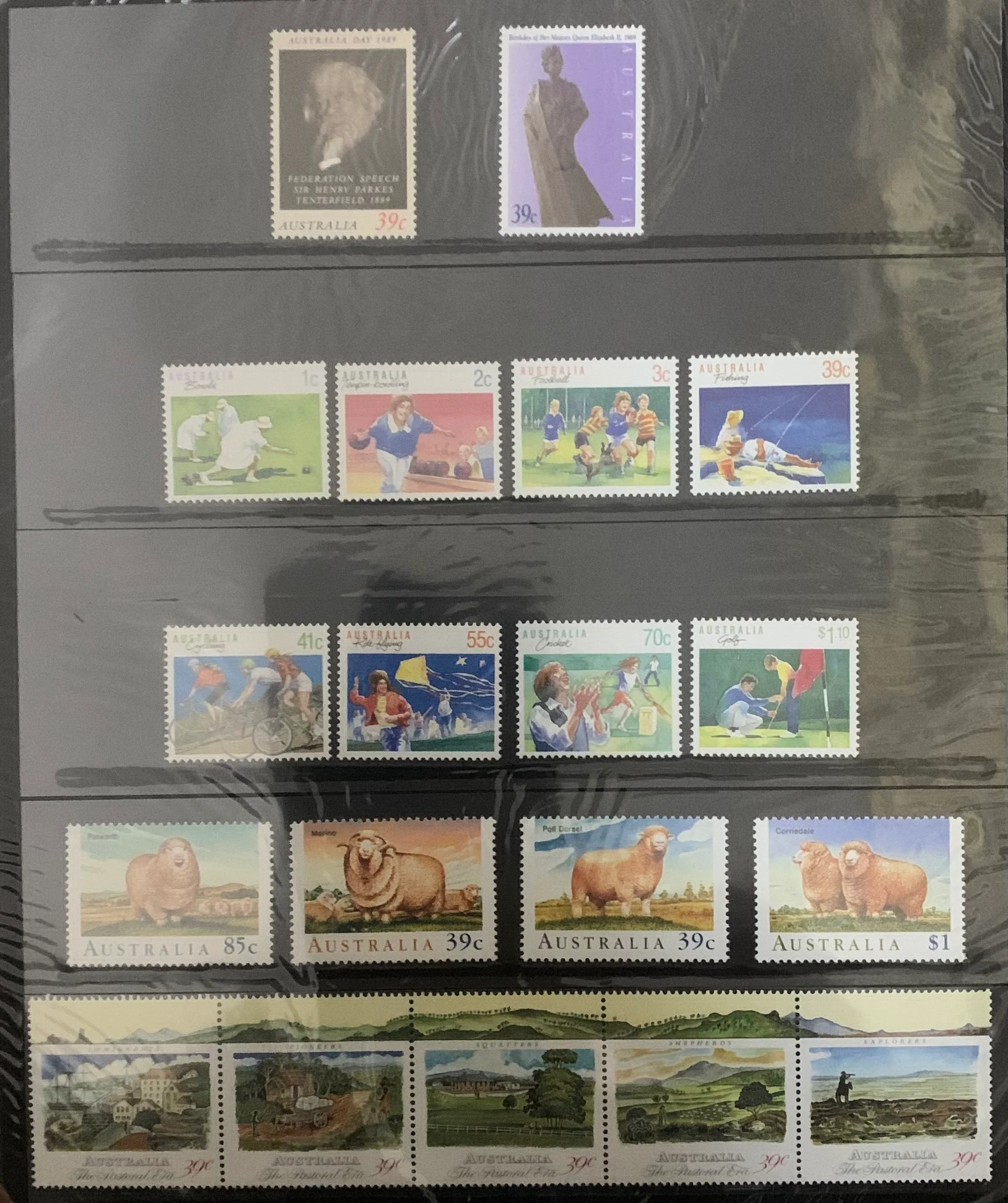 Australia Post 1989 Year Album. Executive Leather - Image 2