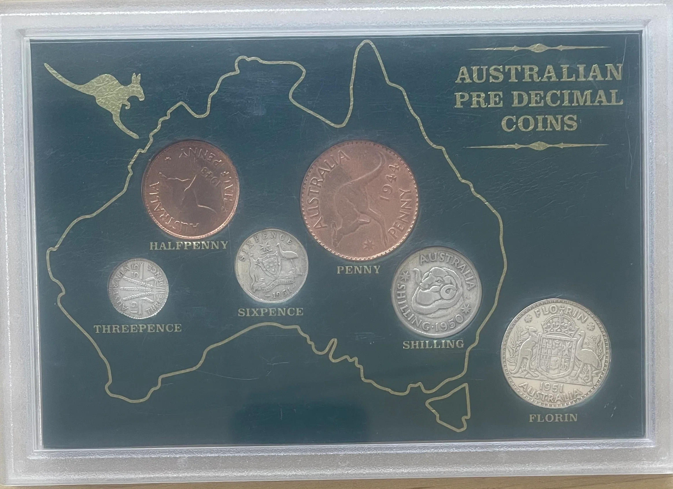 Australia Pre Decimal 6 Coin Set in Green Perspex Case including 4 silver coins