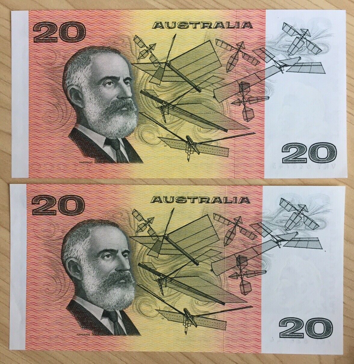 Australia R408 1983 $20 Johnston/Stone Banknote Uncirculated Consecutive Pair - Image 2