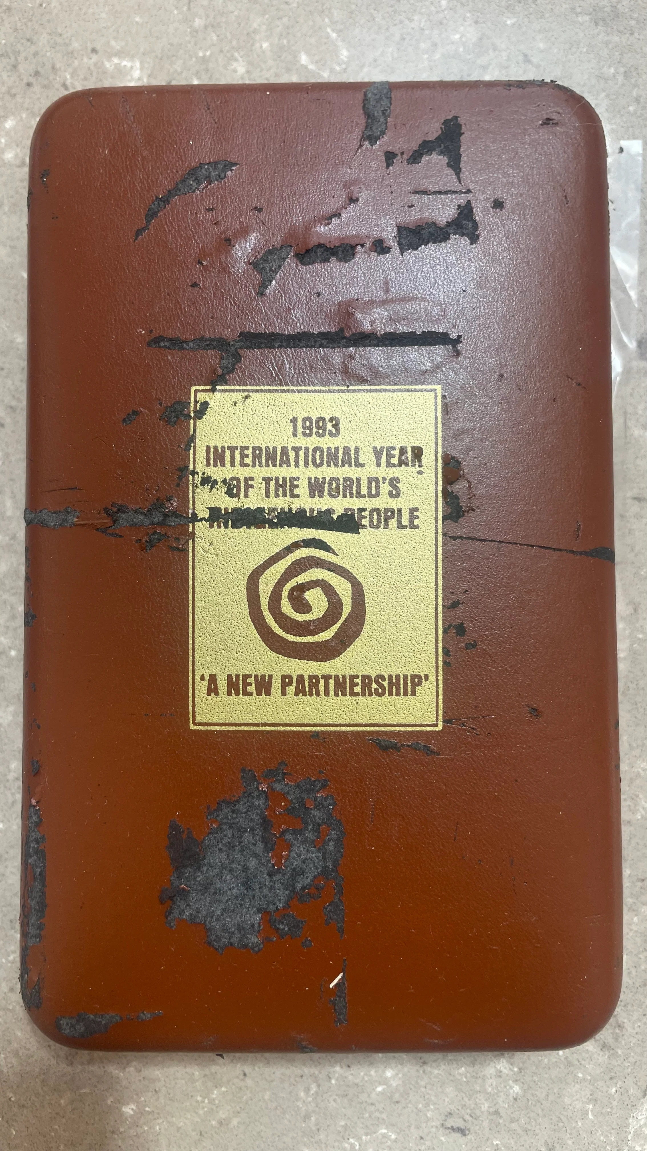 Australia Royal Australian Mint 1993 ATSIC International Year of the World's Indigenous People Medallion - Image 4