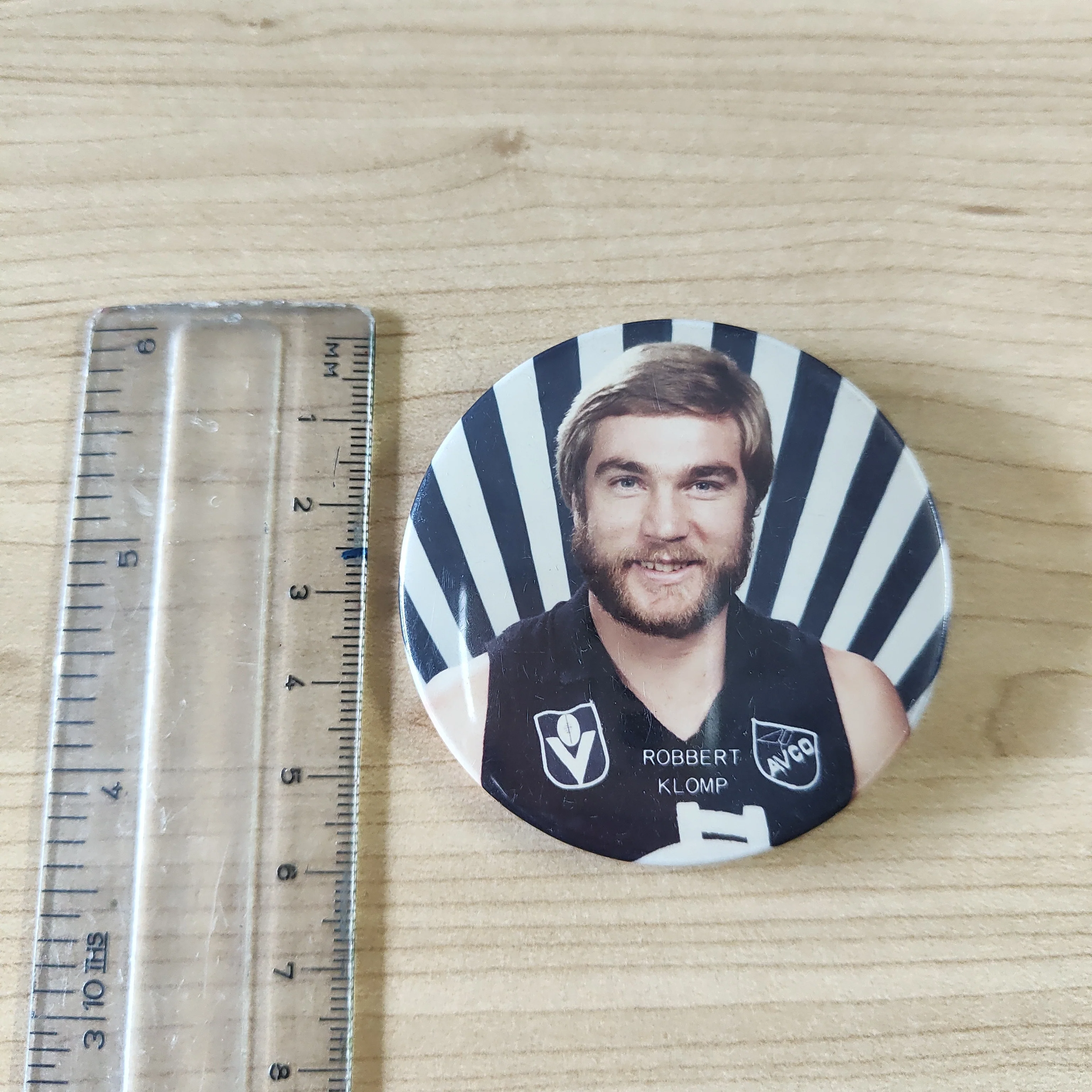 Carlton Football Club Vintage Player Button Badge Robert Klomp - Image 3